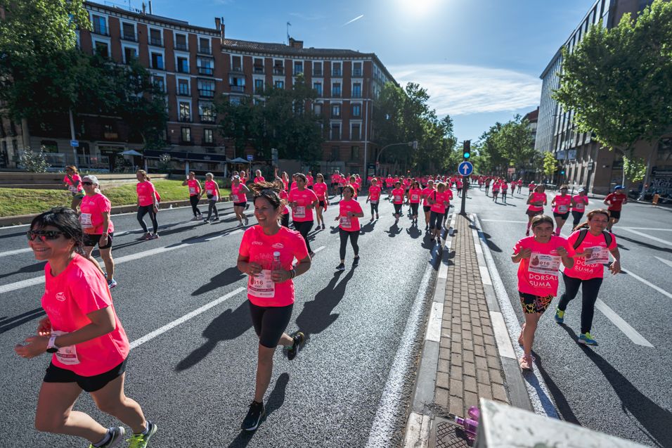 Las mejores fotos de la Carrera de la Mujer Central Lechera Asturiana de Madrid. 0853 2