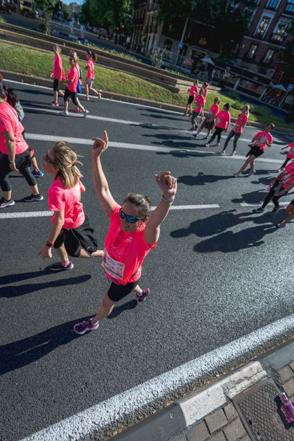 Las mejores fotos de la Carrera de la Mujer Central Lechera Asturiana de Madrid. 0857 2