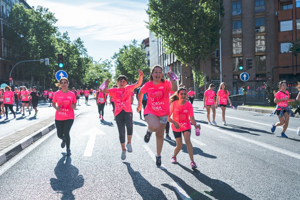 Las mejores fotos de la Carrera de la Mujer Central Lechera Asturiana de Madrid. 0877 2