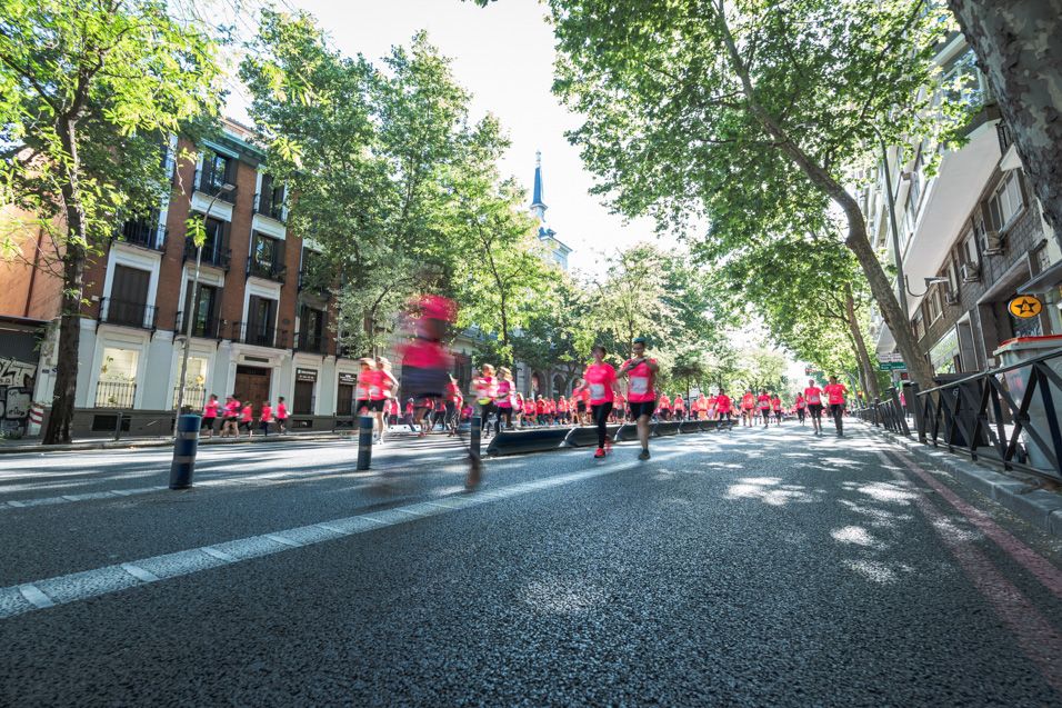 Las mejores fotos de la Carrera de la Mujer Central Lechera Asturiana de Madrid. 0901 2