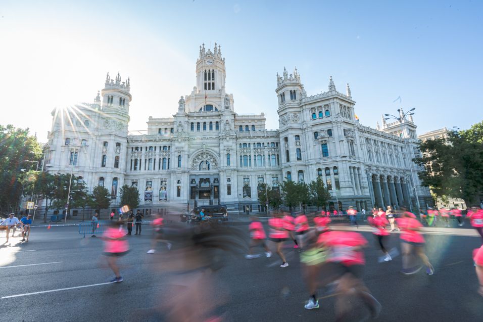 Las mejores fotos de la Carrera de la Mujer Central Lechera Asturiana de Madrid. 0611 2