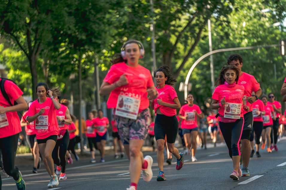Las mejores fotos de la Carrera de la Mujer Central Lechera Asturiana de Madrid. 635 2