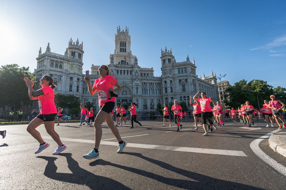 Las mejores fotos de la Carrera de la Mujer Central Lechera Asturiana de Madrid. 0645 2