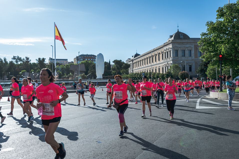 Las mejores fotos de la Carrera de la Mujer Central Lechera Asturiana de Madrid. 0717 2