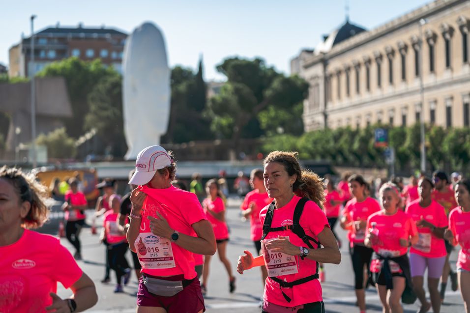 Las mejores fotos de la Carrera de la Mujer Central Lechera Asturiana de Madrid. 723 2