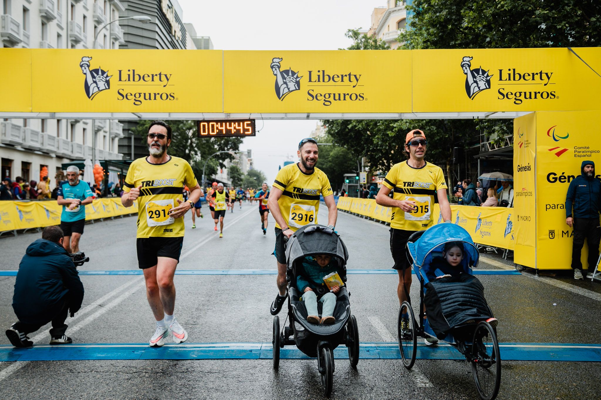 Las mejores fotos de la meta de la Carrera Liberty 2023. (107)