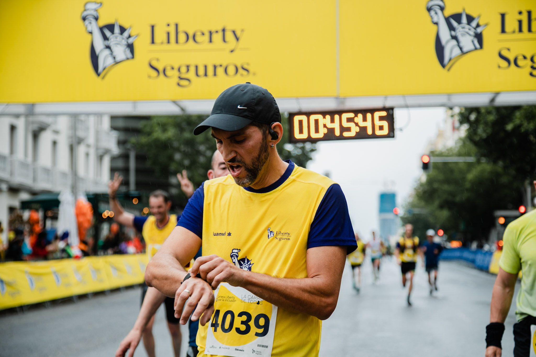 Las mejores fotos de la meta de la Carrera Liberty 2023. (121)