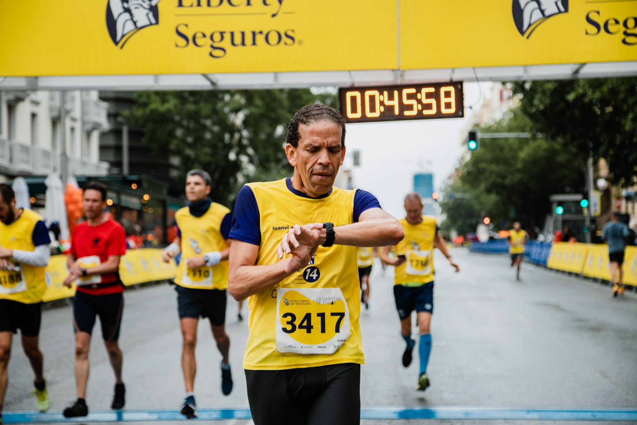 Las mejores fotos de la meta de la Carrera Liberty 2023. (123)