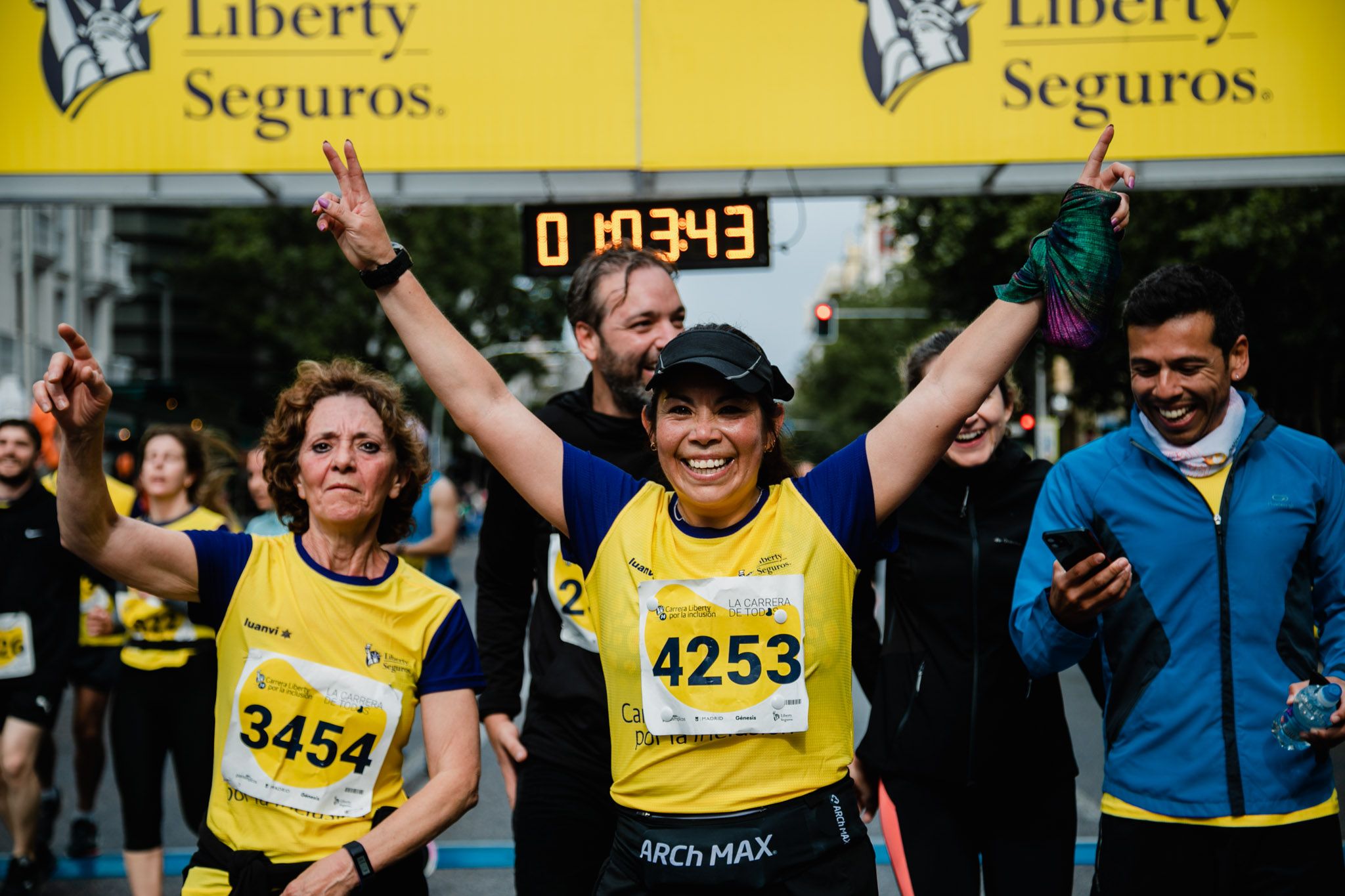 Las mejores fotos de la meta de la Carrera Liberty 2023. (165)