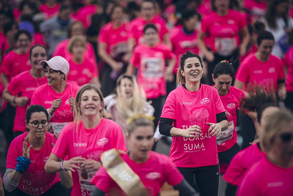 Las mejores fotos de la Carrera de la Mujer de Vitoria Gasteiz. 427.