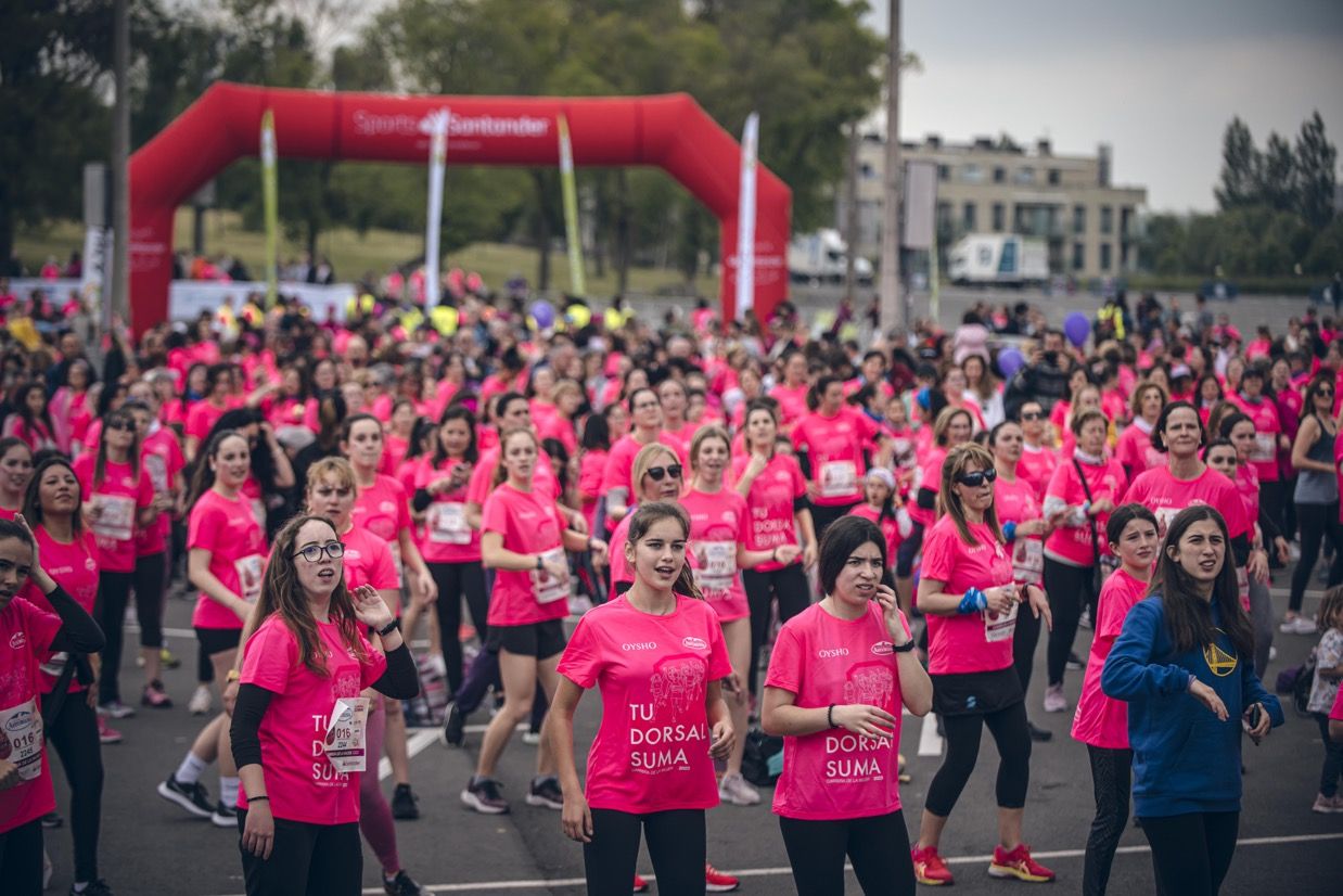 Las mejores fotos de la Carrera de la Mujer de Vitoria Gasteiz. 463.