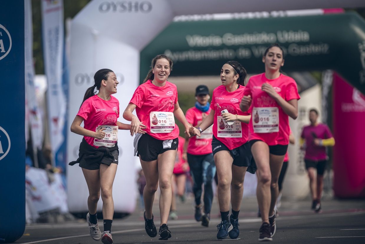 Las mejores fotos de la Carrera de la Mujer de Vitoria Gasteiz. 181.