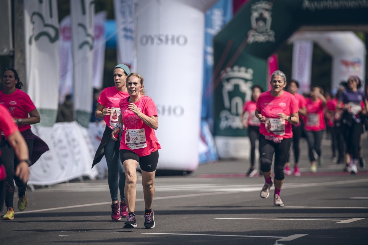 Las mejores fotos de la Carrera de la Mujer de Vitoria Gasteiz. 363.