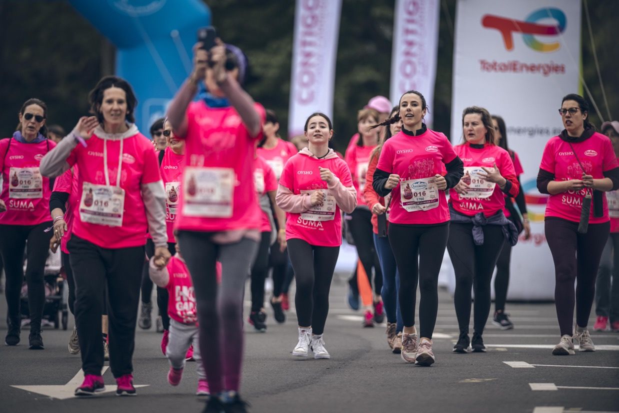 Las mejores fotos de la Carrera de la Mujer de Vitoria Gasteiz. 386.