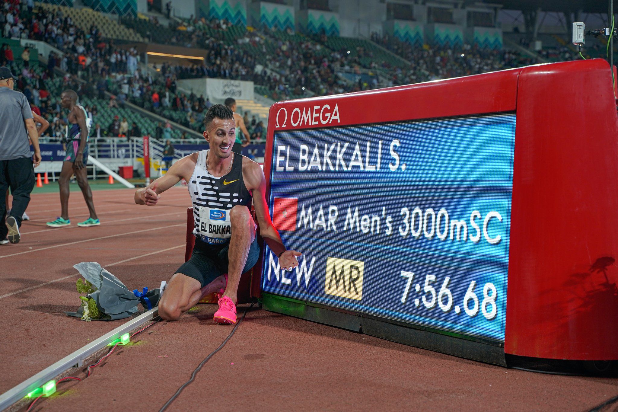 Sufiane El Bakkali tras lograr la octava mejor marca de todos los tiempos en Rabat. DIAMOND LEAGUE. Sufiane El Bakkali tras lograr la octava mejor marca de todos los tiempos en Rabat. DIAMOND LEAGUE.