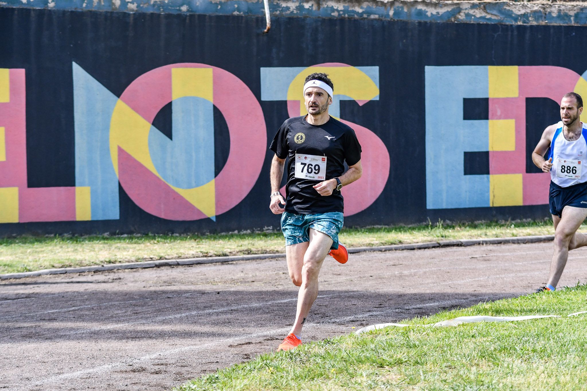 Todas las fotos del Memorial de Atletismo Miguel de la Quadra Salcedo 2023. 208 KST 1987