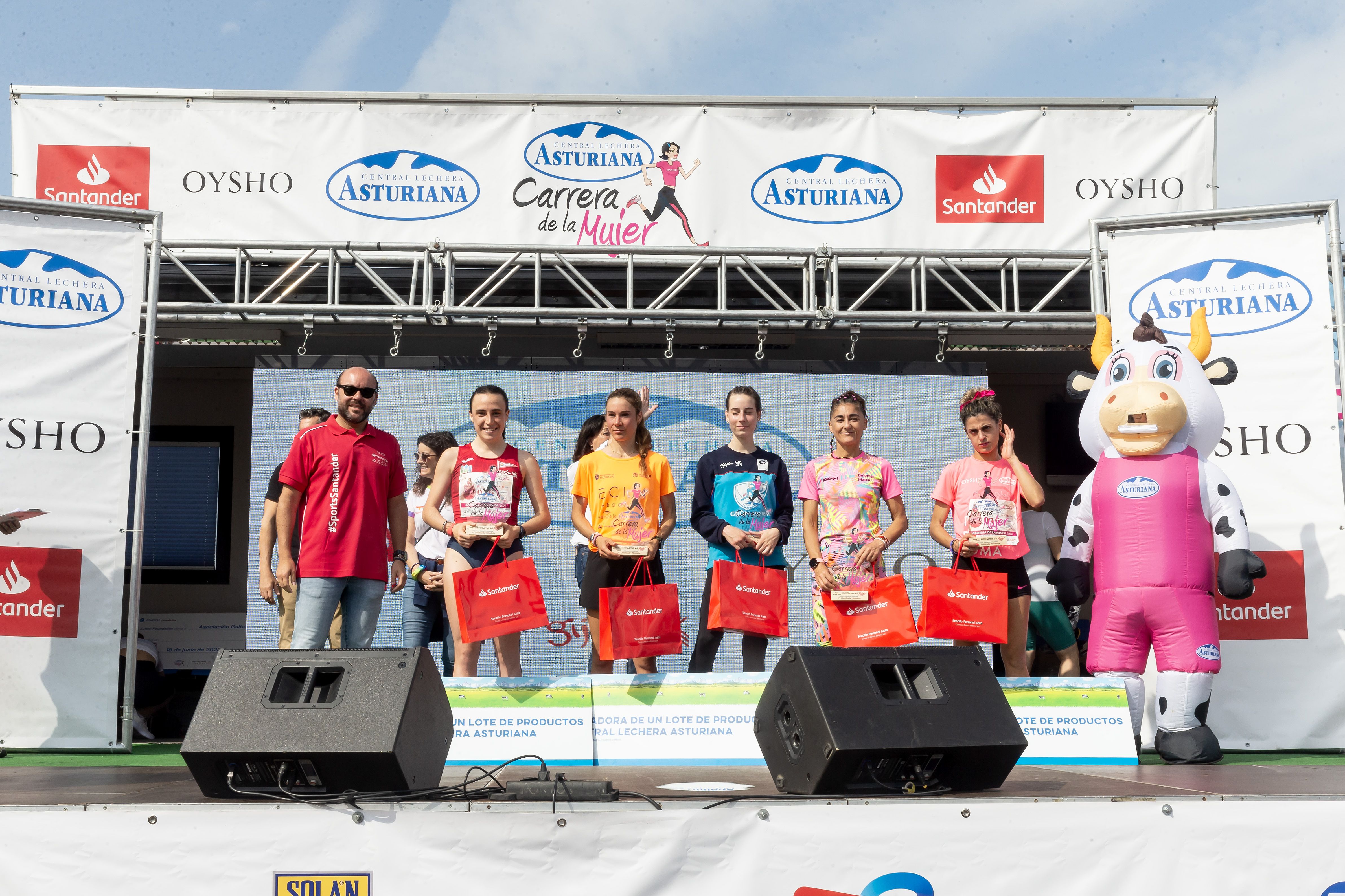 Las mejores fotos de la Carrera de la Mujer de Gijón 2023. 2614