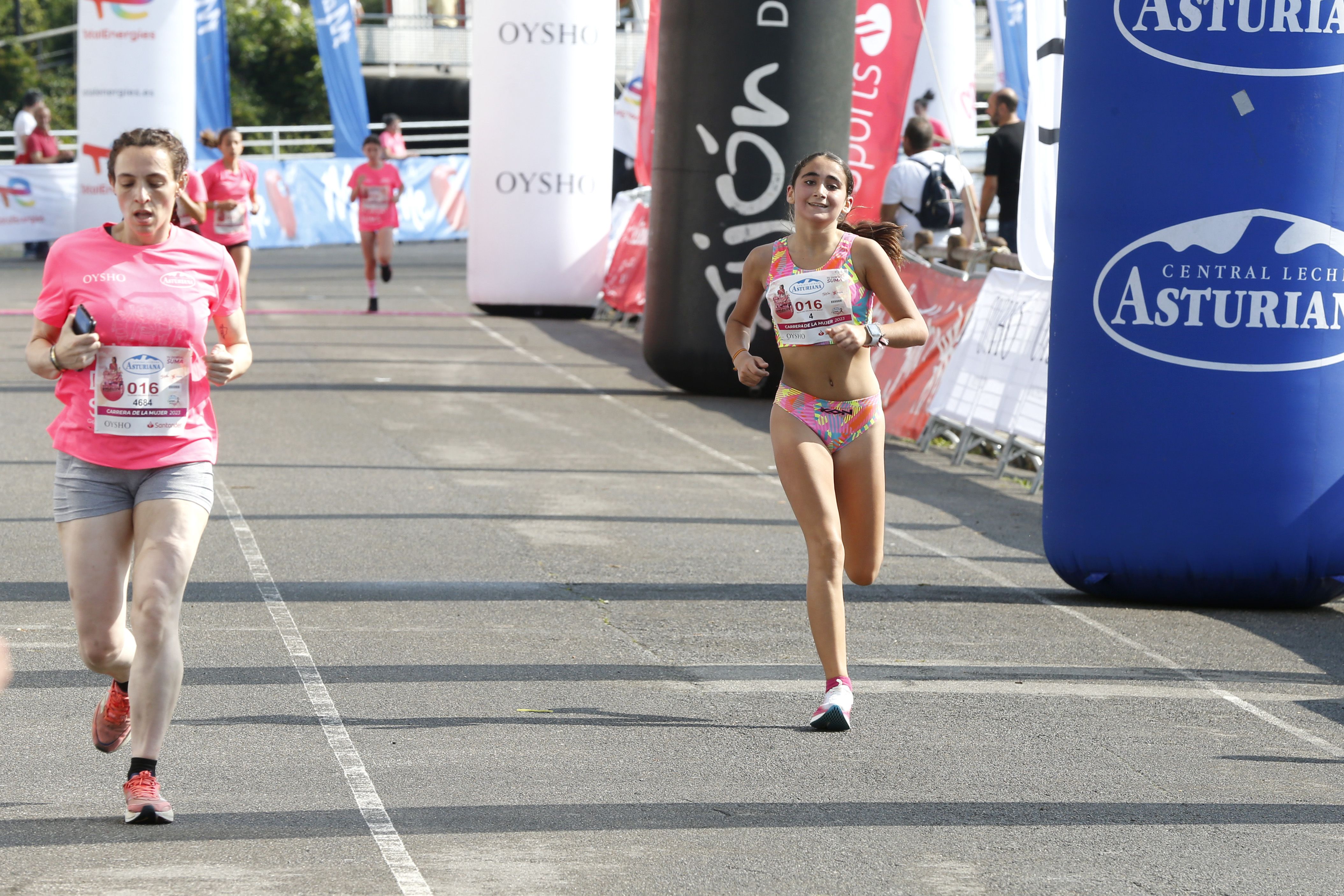 Las mejores fotos de la Carrera de la Mujer de Gijón 2023. 2100