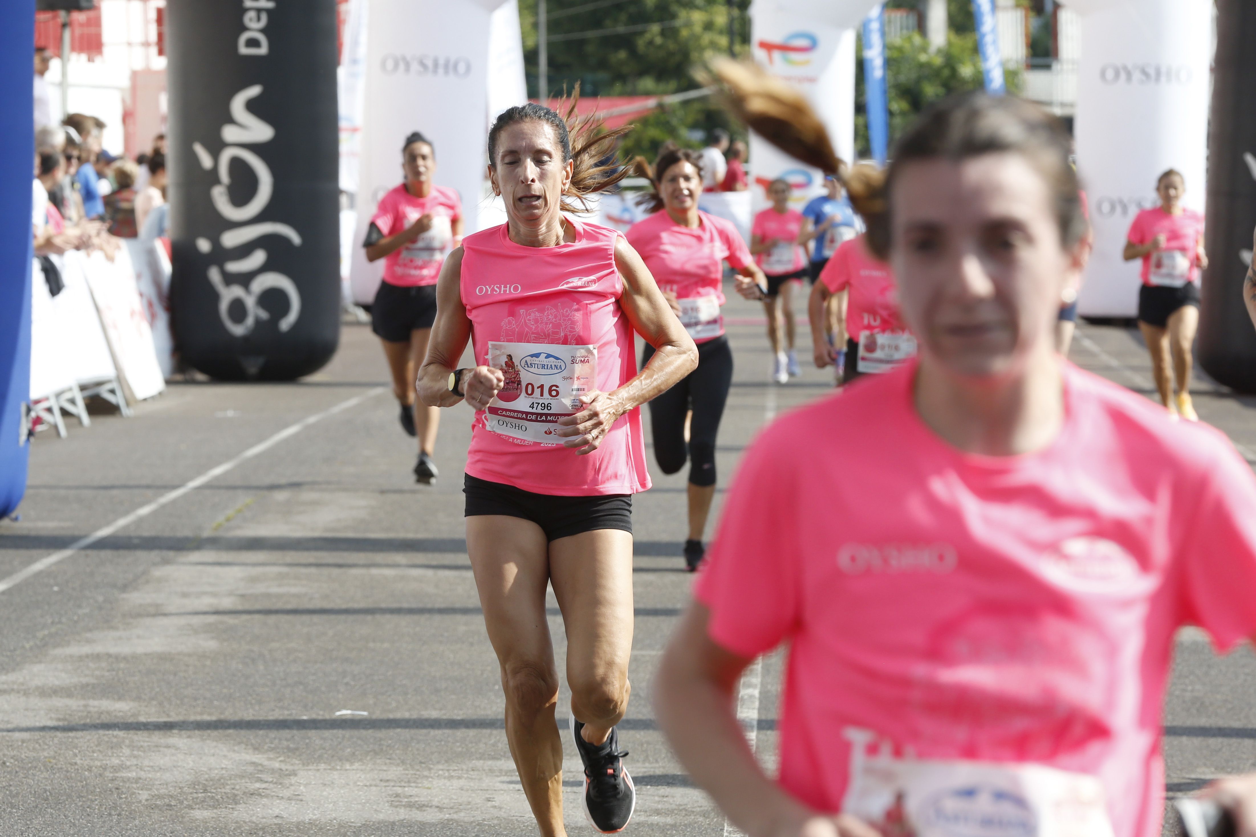 Las mejores fotos de la Carrera de la Mujer de Gijón 2023. 2186