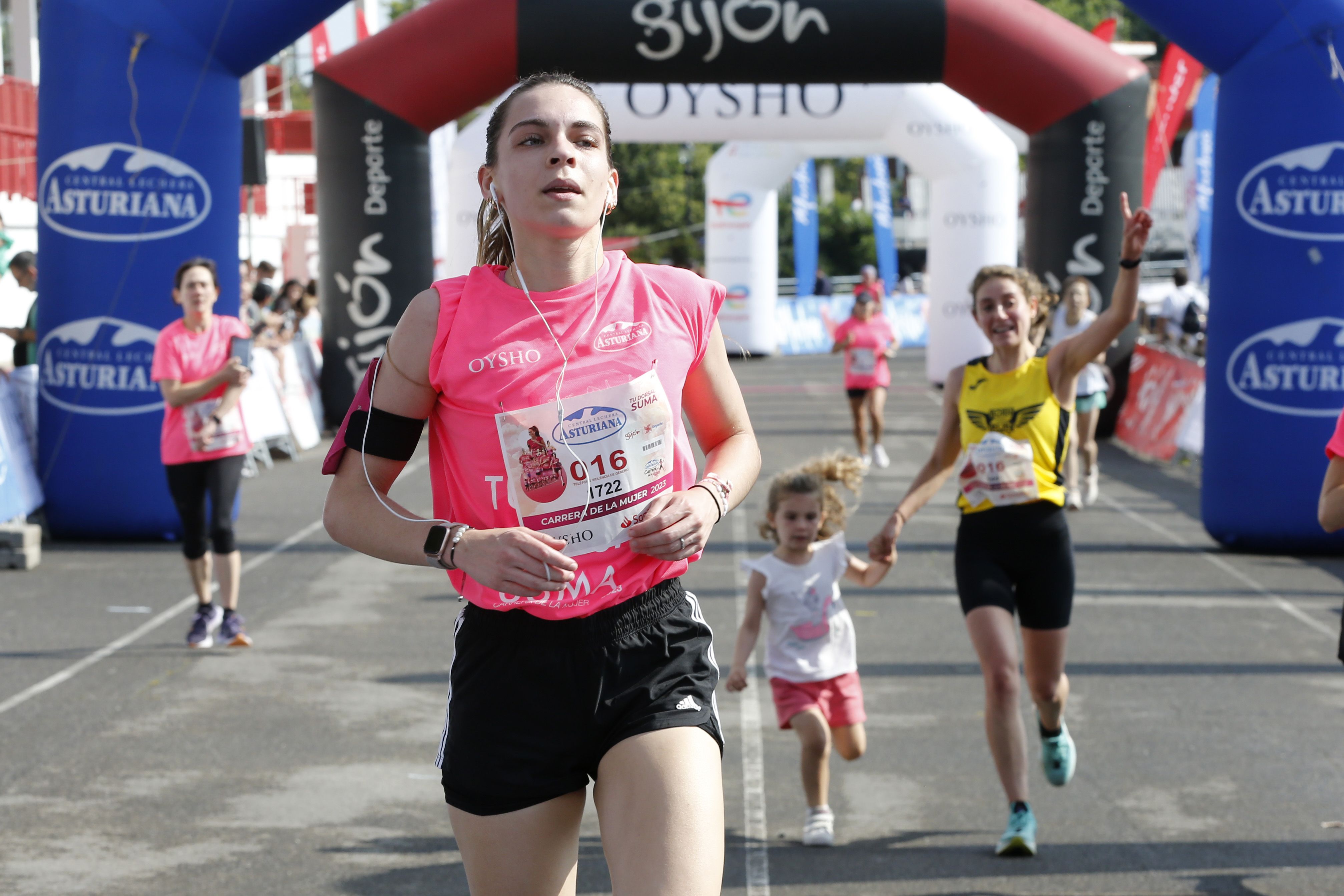Las mejores fotos de la Carrera de la Mujer de Gijón 2023. 2264