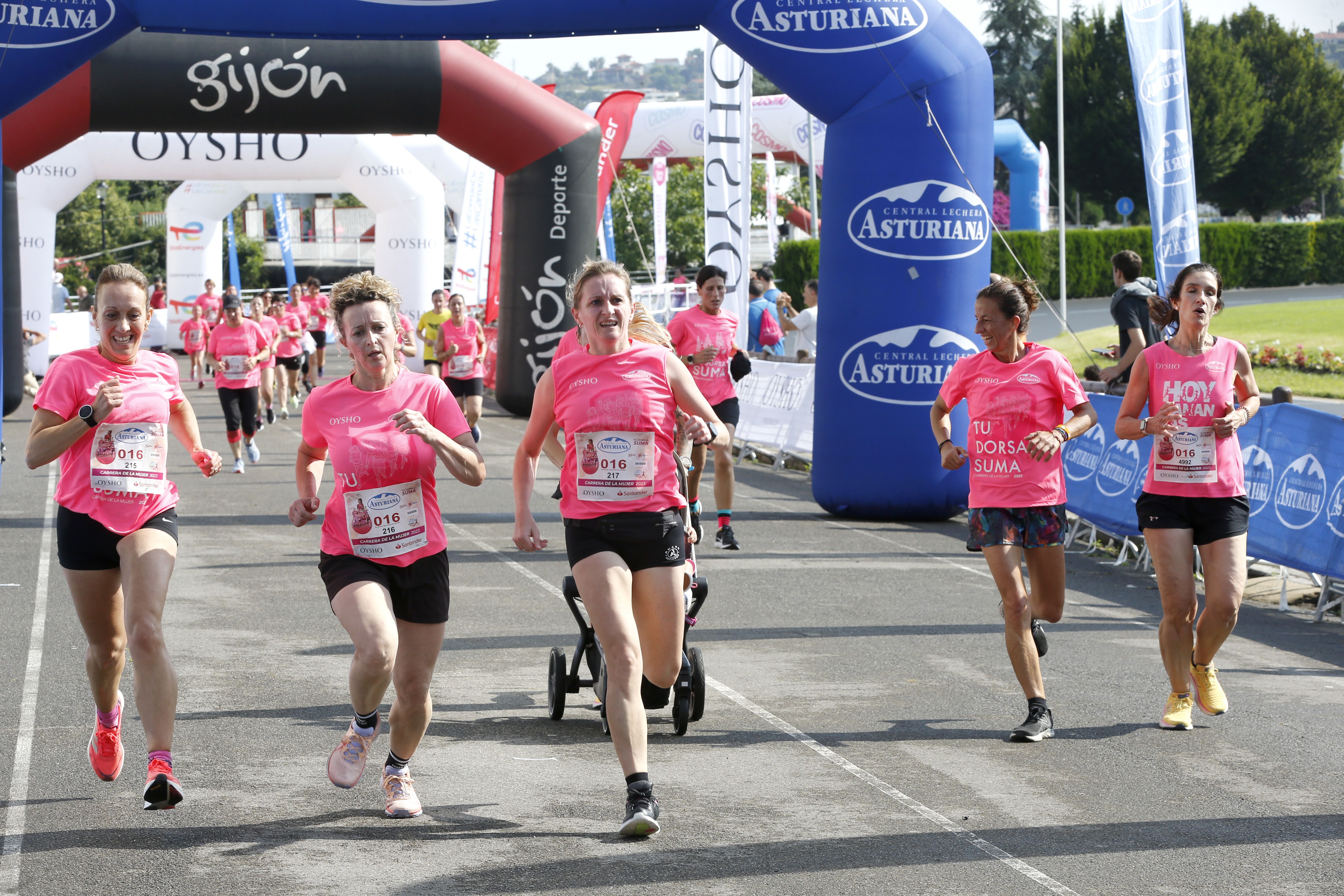 Las mejores fotos de la Carrera de la Mujer de Gijón 2023. 2398