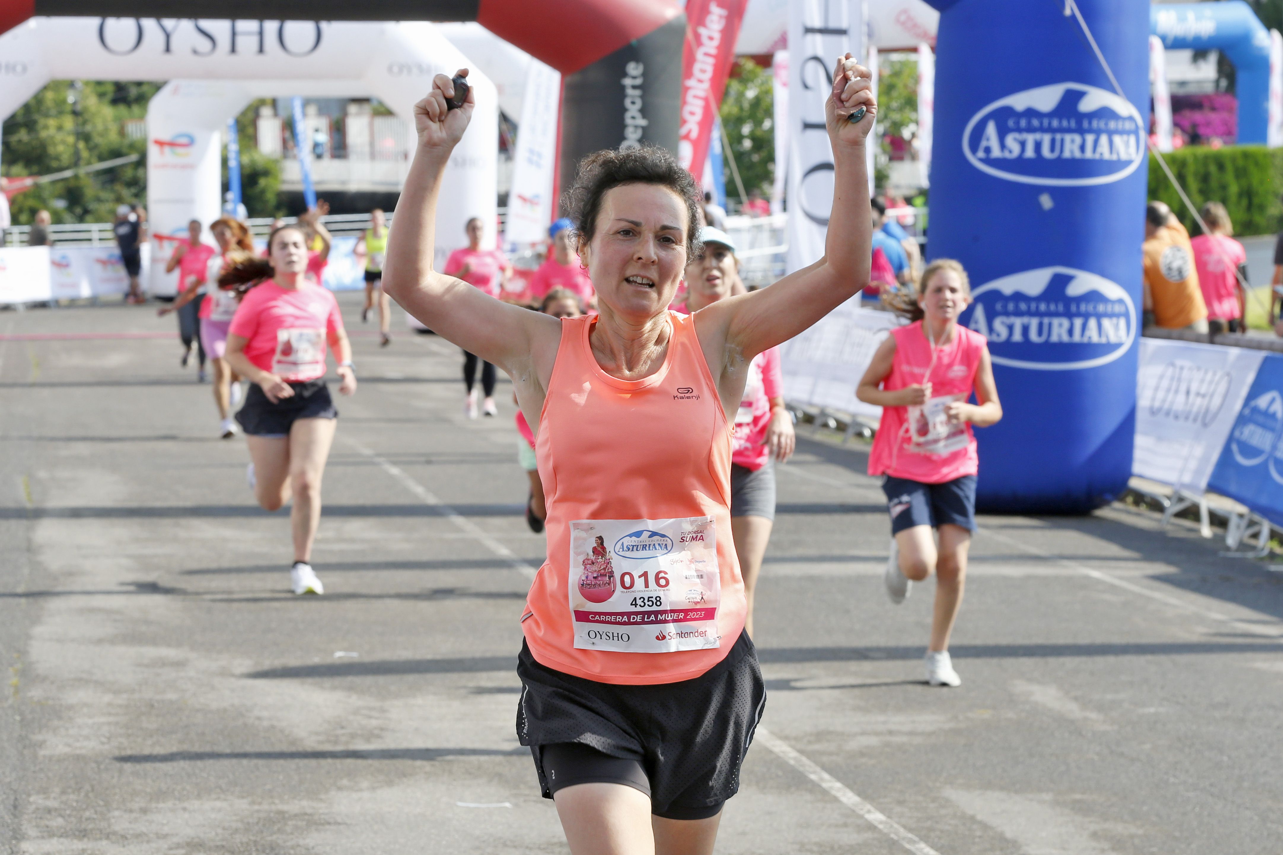 Las mejores fotos de la Carrera de la Mujer de Gijón 2023. 2416