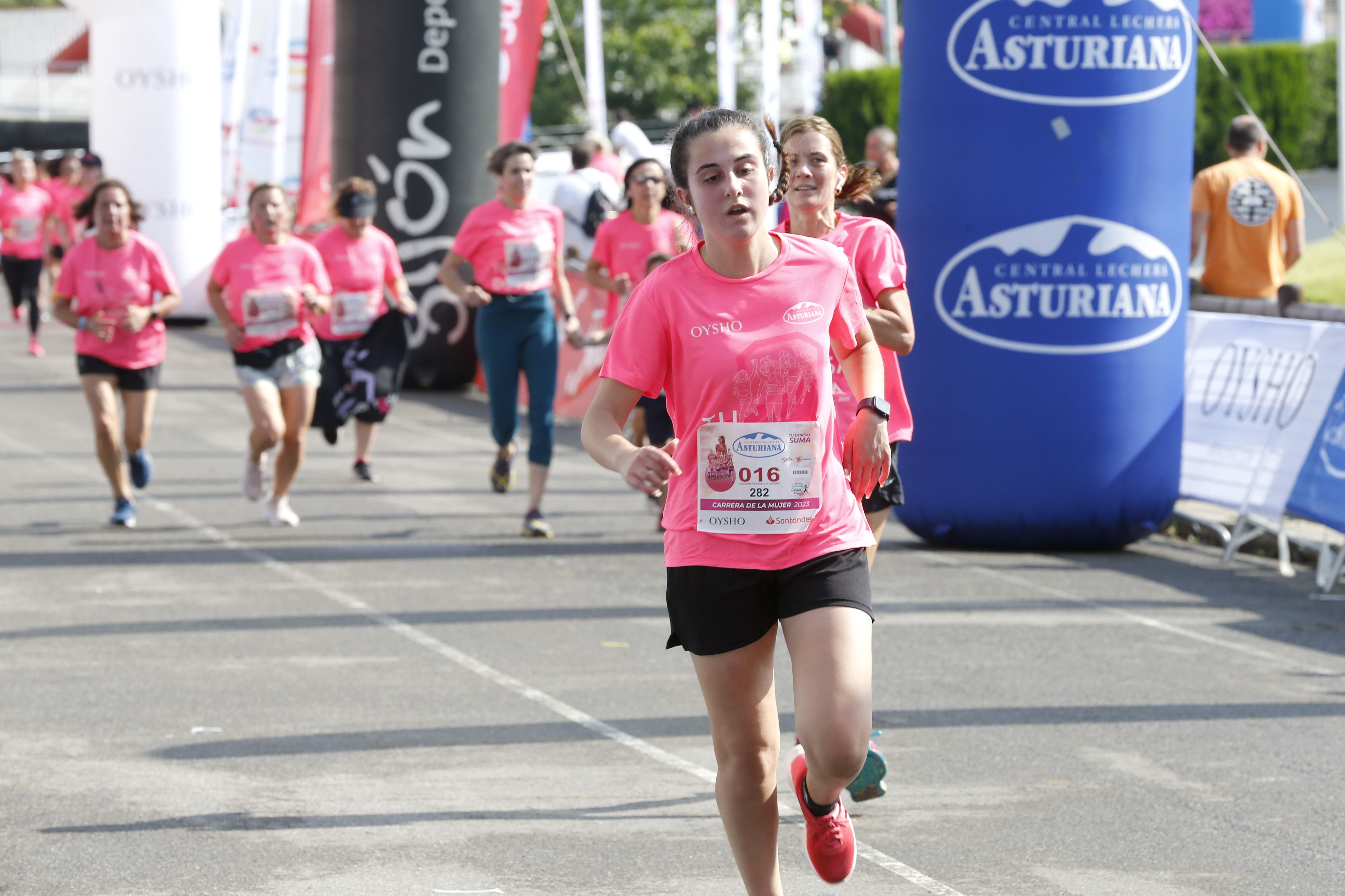 Las mejores fotos de la Carrera de la Mujer de Gijón 2023. 2425