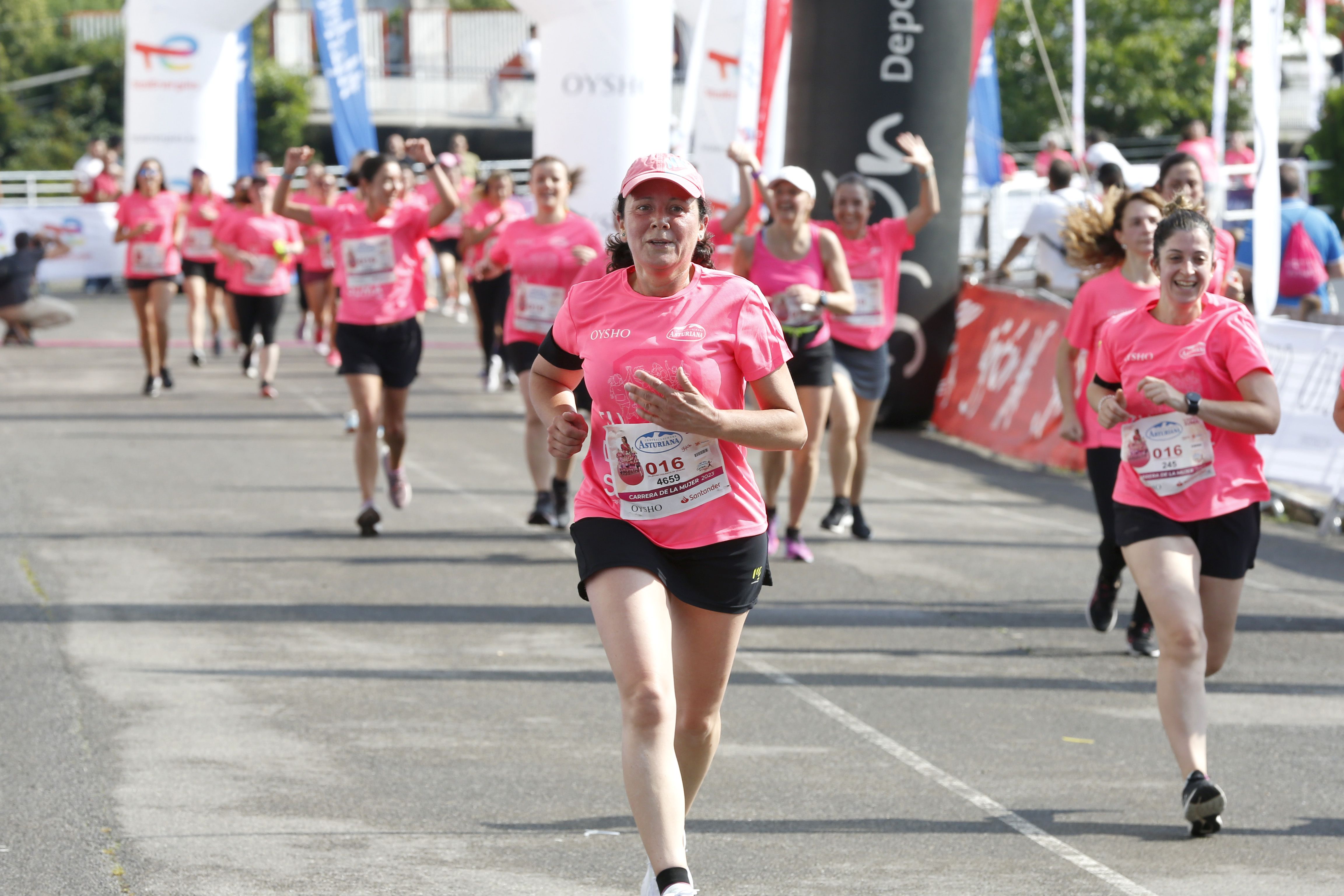 Las mejores fotos de la Carrera de la Mujer de Gijón 2023. 2452