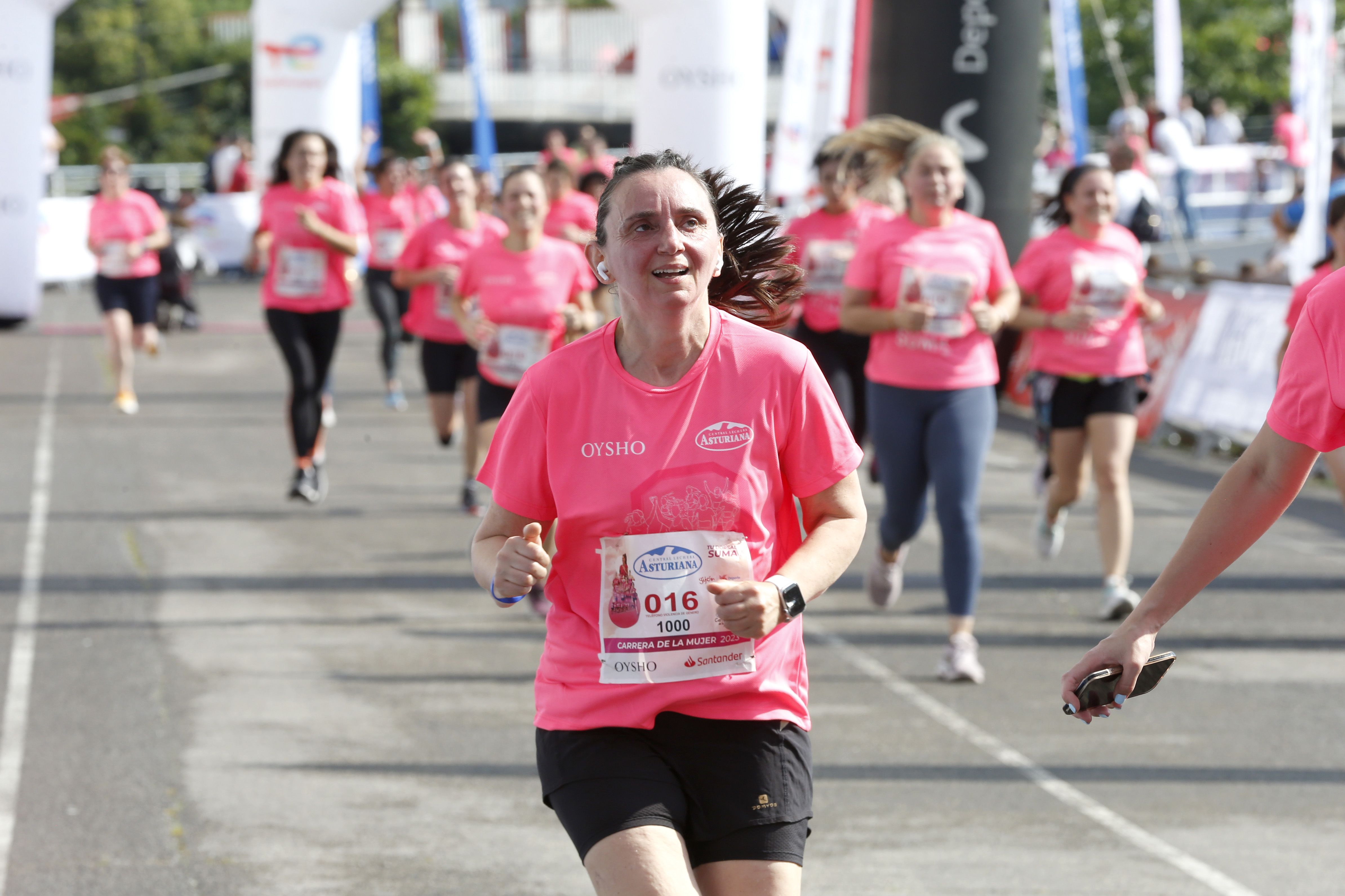 Las mejores fotos de la Carrera de la Mujer de Gijón 2023. 2469