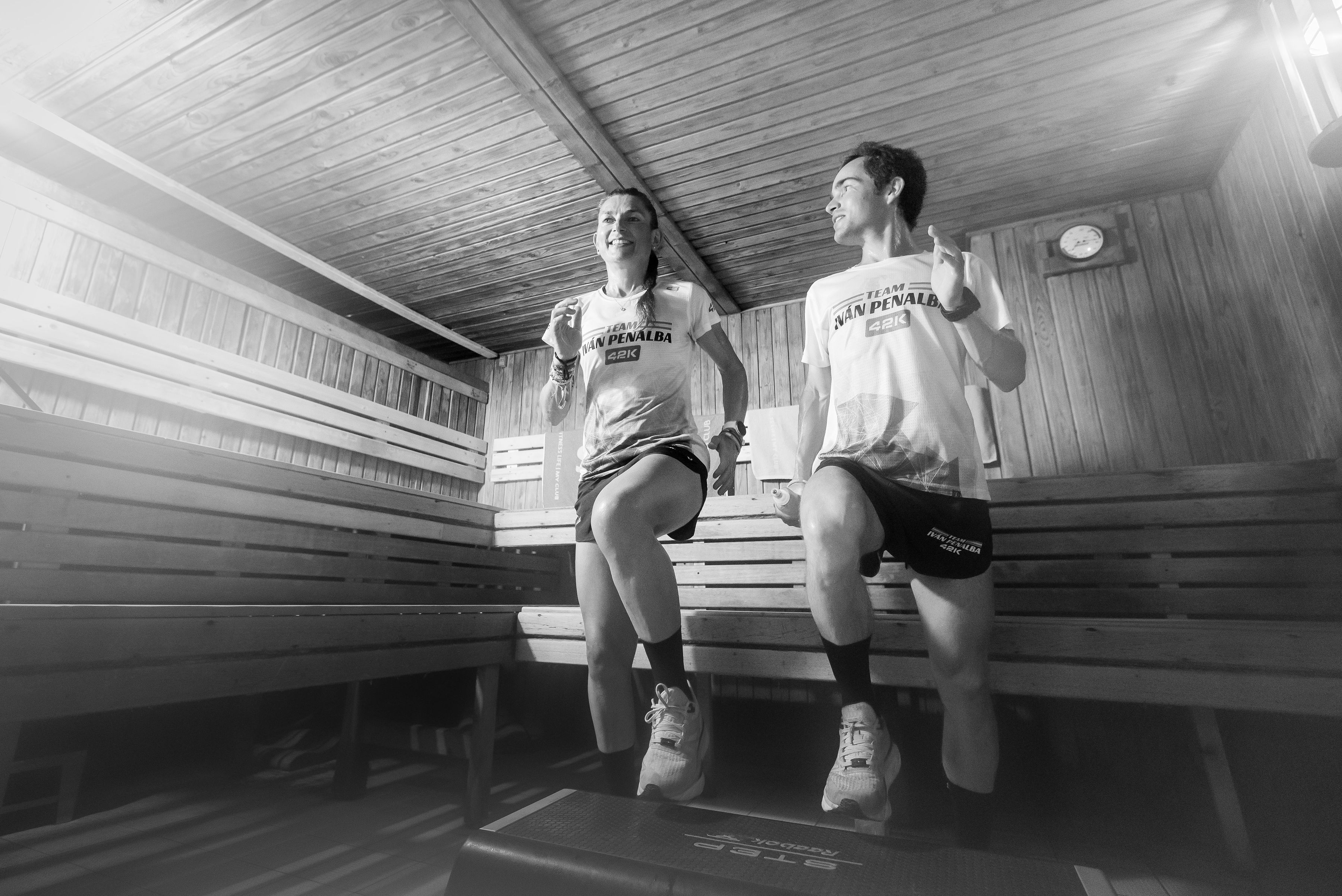 En Badwater 135 Iván Penalba y su liebre, Carmen María En Badwater 135 Iván Penalba y su liebre, Carmen María