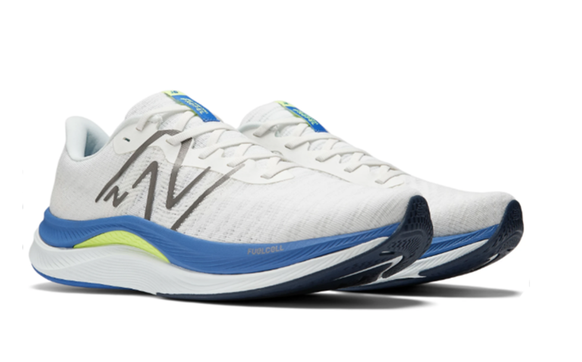 New Balance FuelCell Propel v4