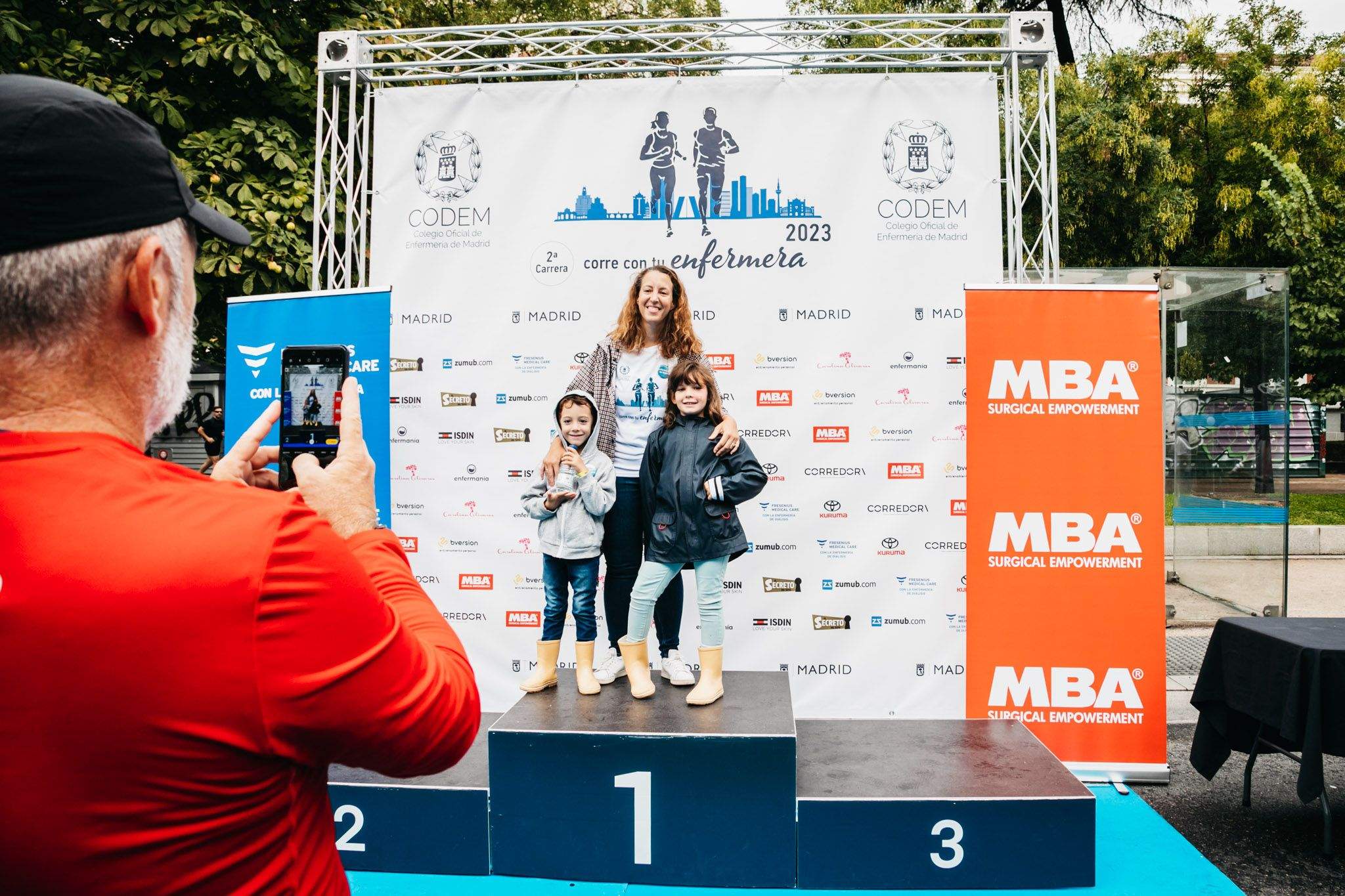 Las mejores fotos del ambiente post meta de la carrera Corre con tu Enfermera 2023. 2