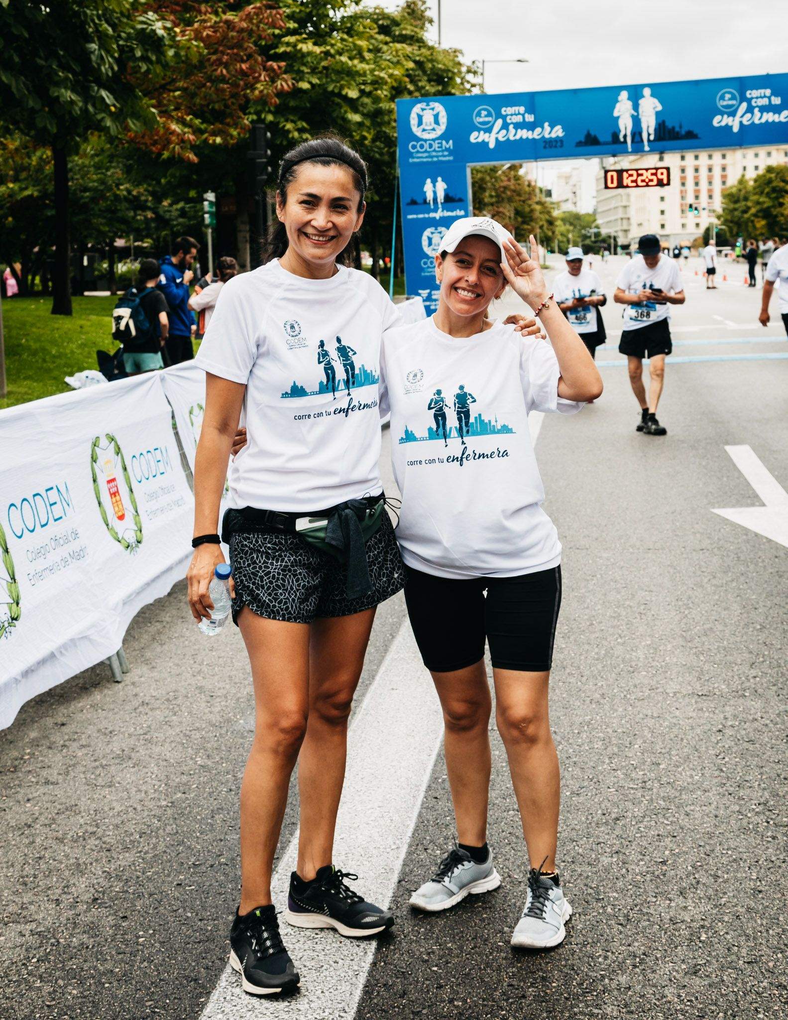 Las mejores fotos del ambiente post meta de la carrera Corre con tu Enfermera 2023. 14
