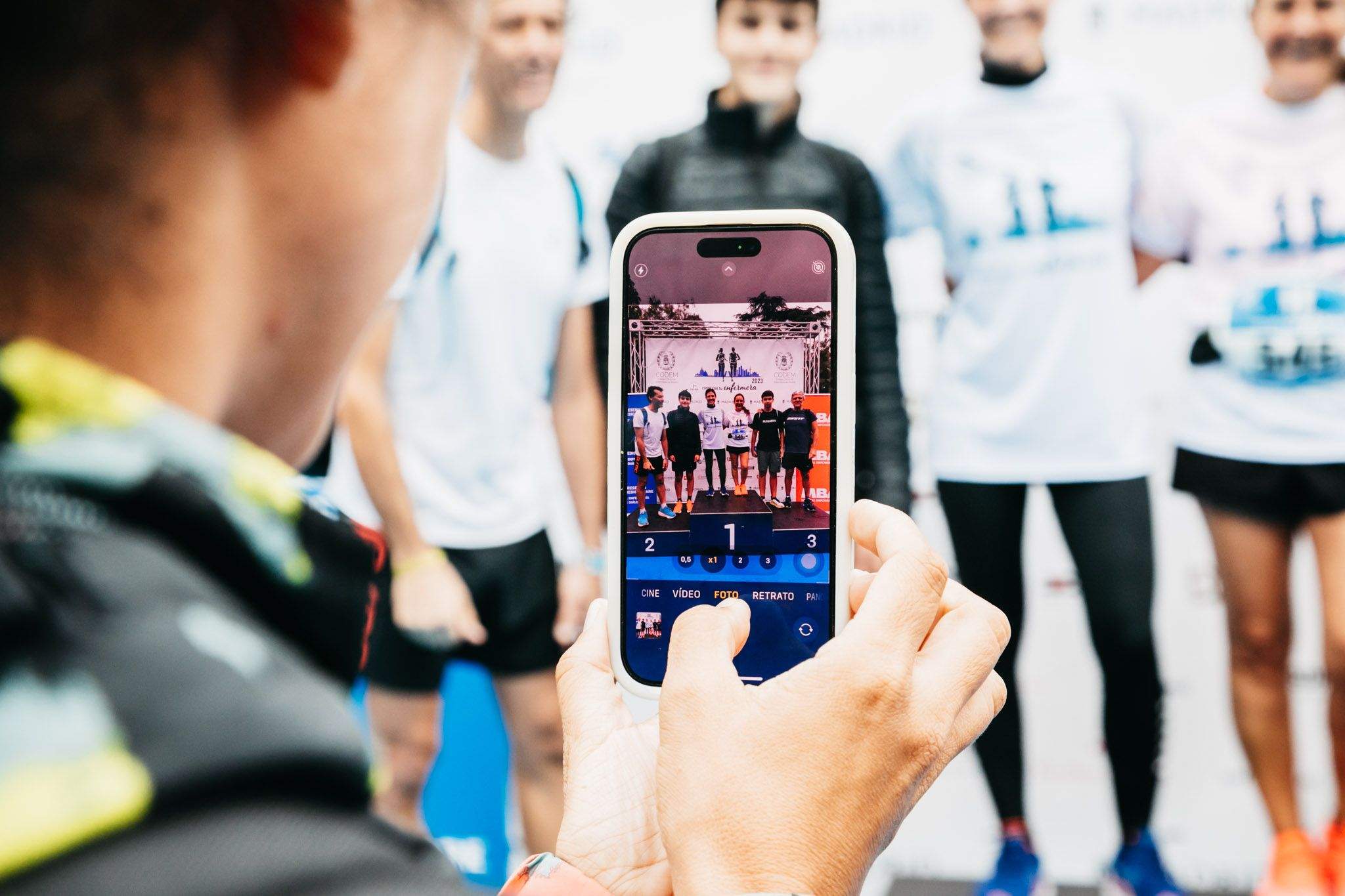 Las mejores fotos del ambiente post meta de la carrera Corre con tu Enfermera 2023. 17