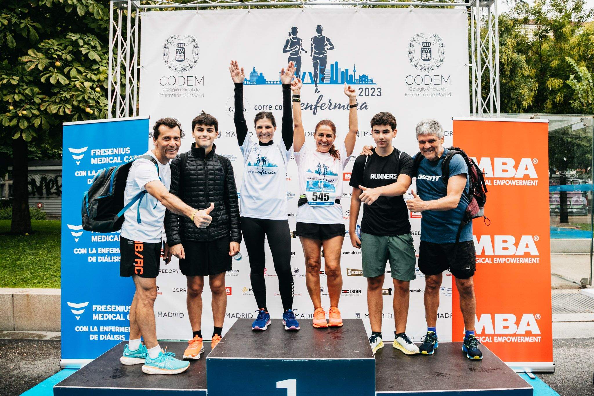 Las mejores fotos del ambiente post meta de la carrera Corre con tu Enfermera 2023. 18
