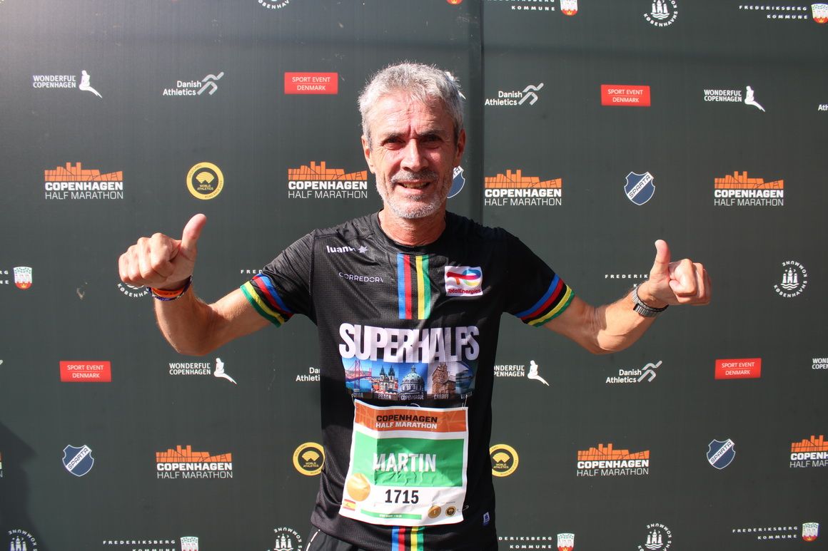 Martín Fiz ya atesora dos triunfos en pruebas de las SuperHalfs en su categoría M60 / Foto: Álex Calabuig
