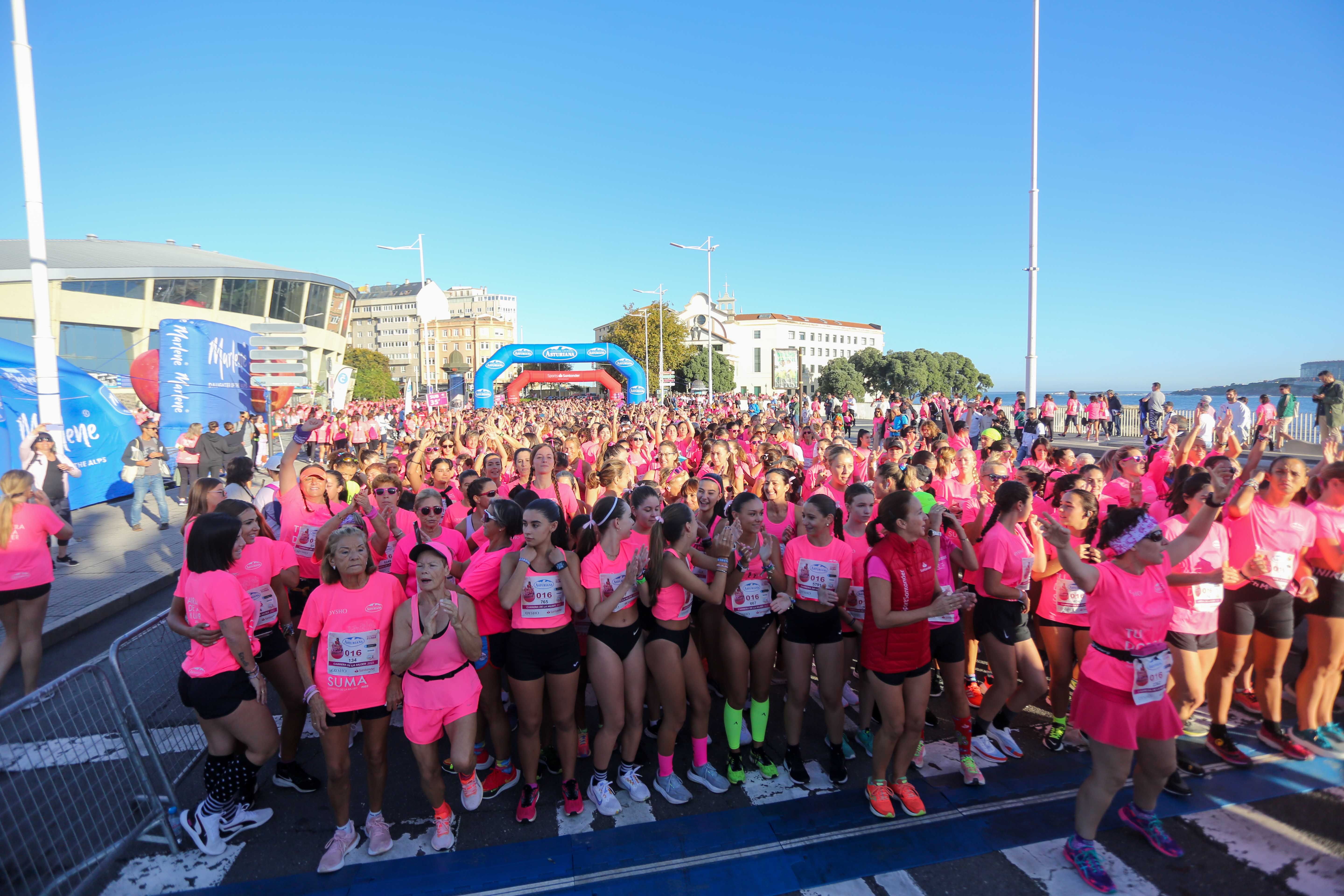 Salida Carrera de la Mujer A Coruña 2023. X17A0314