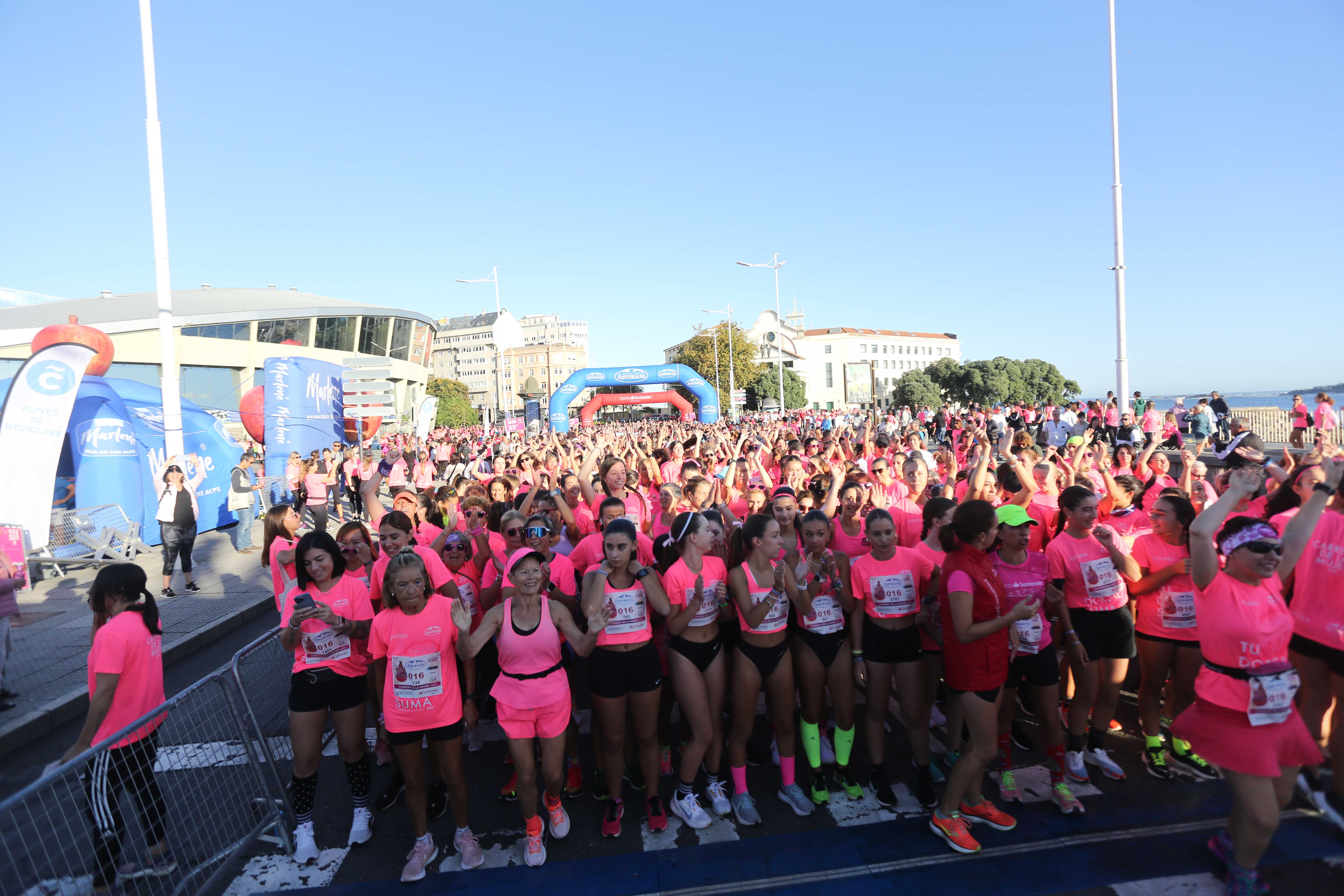 Salida Carrera de la Mujer A Coruña 2023. X17A0328