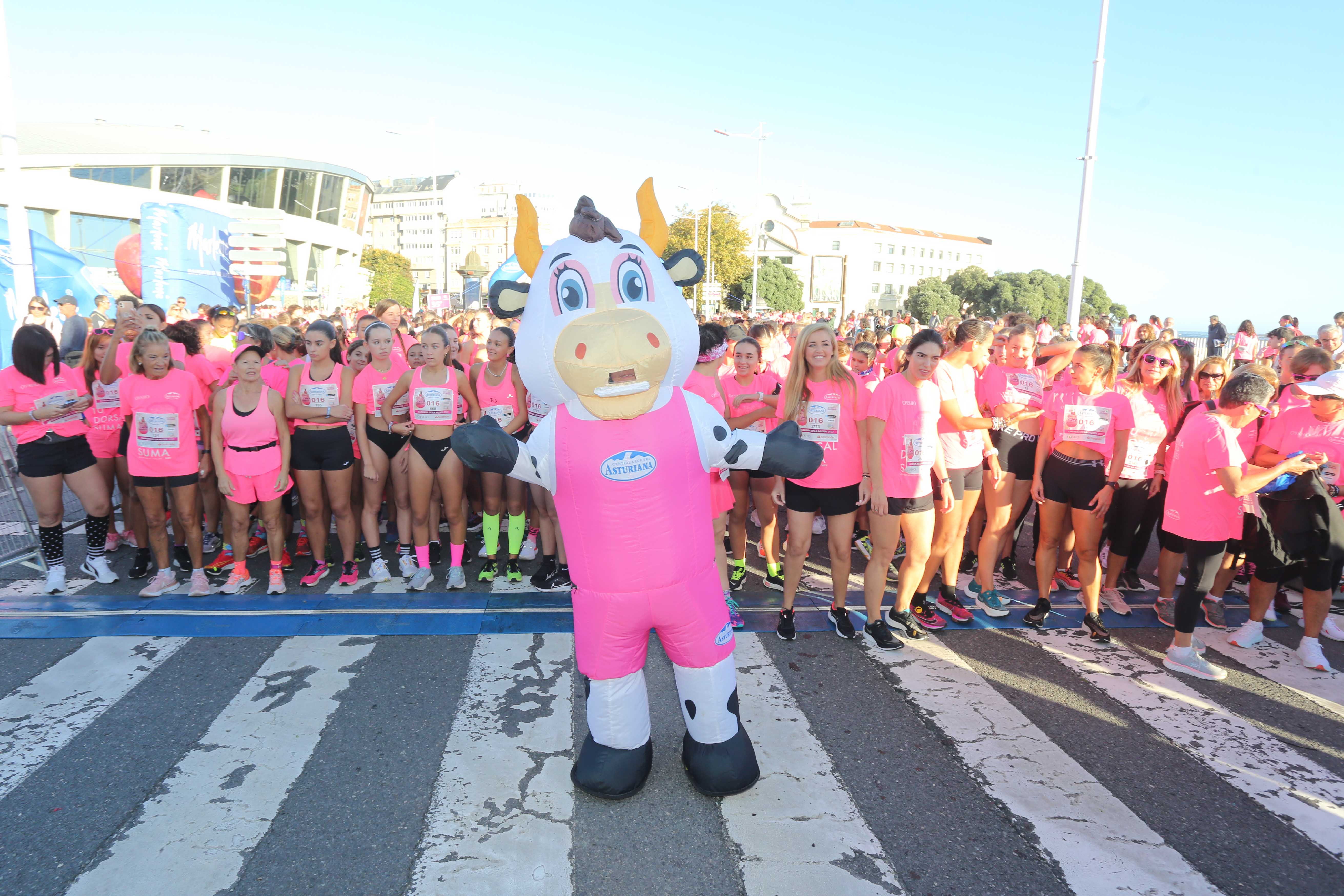 Salida Carrera de la Mujer A Coruña 2023. X17A0331