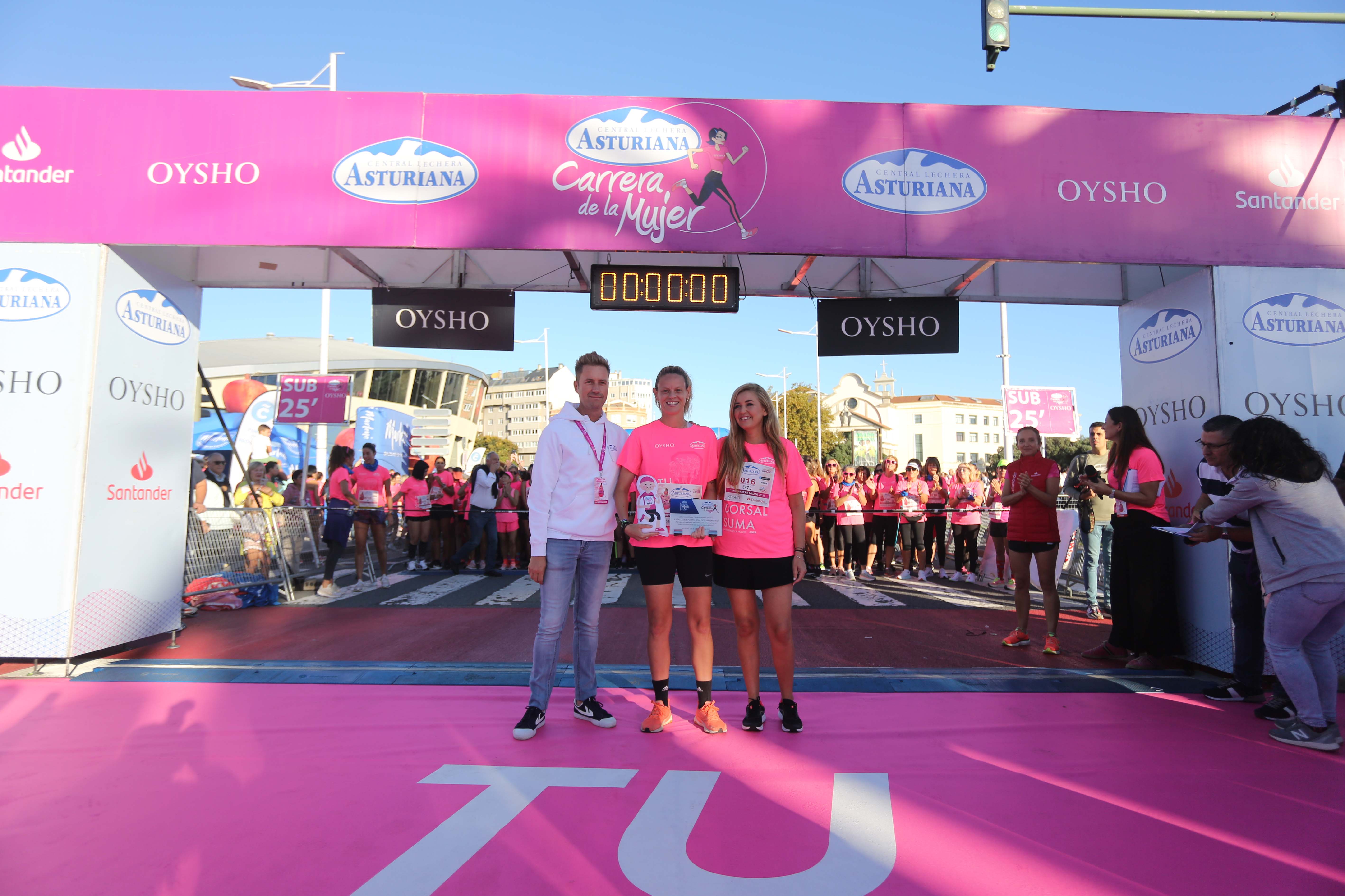 Salida Carrera de la Mujer A Coruña 2023. X17A0429