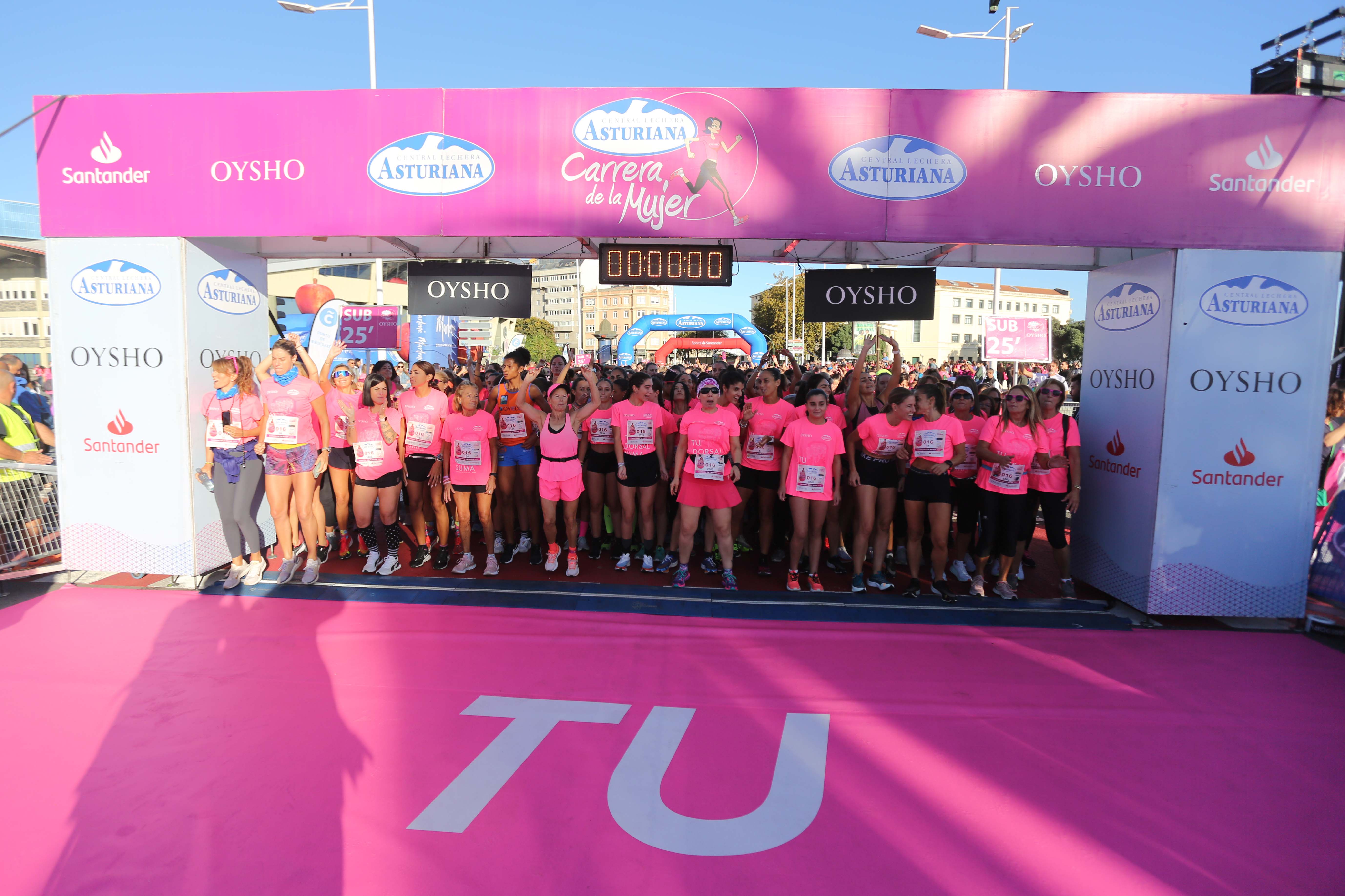 Salida Carrera de la Mujer A Coruña 2023. X17A0545