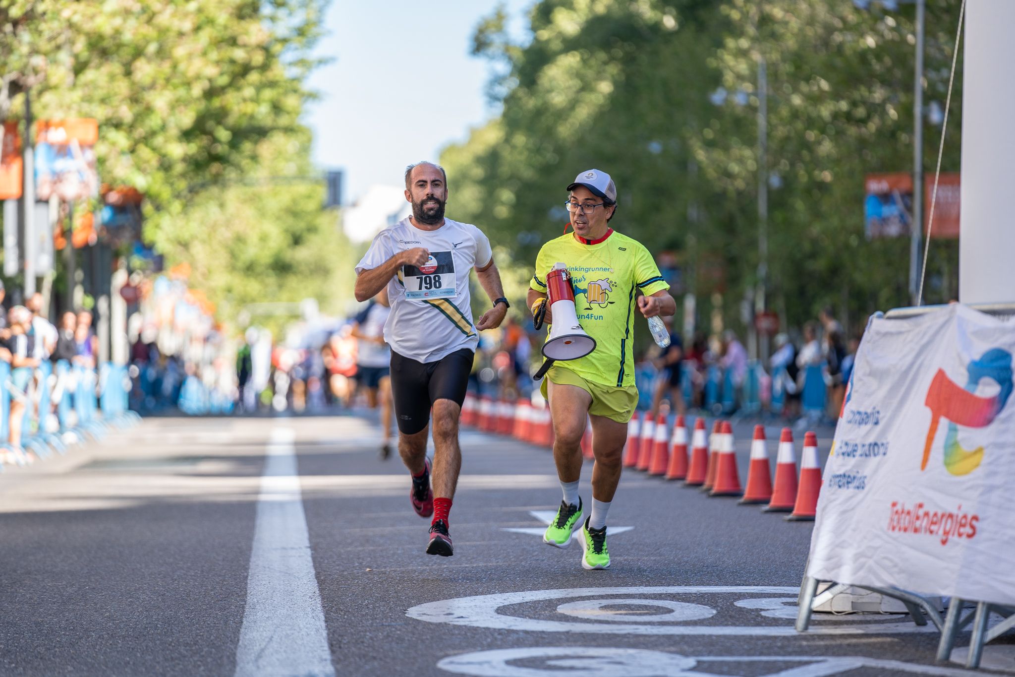 Las mejores imágenes de la TotalEnergies Milla de Madrid por Samshutter 24