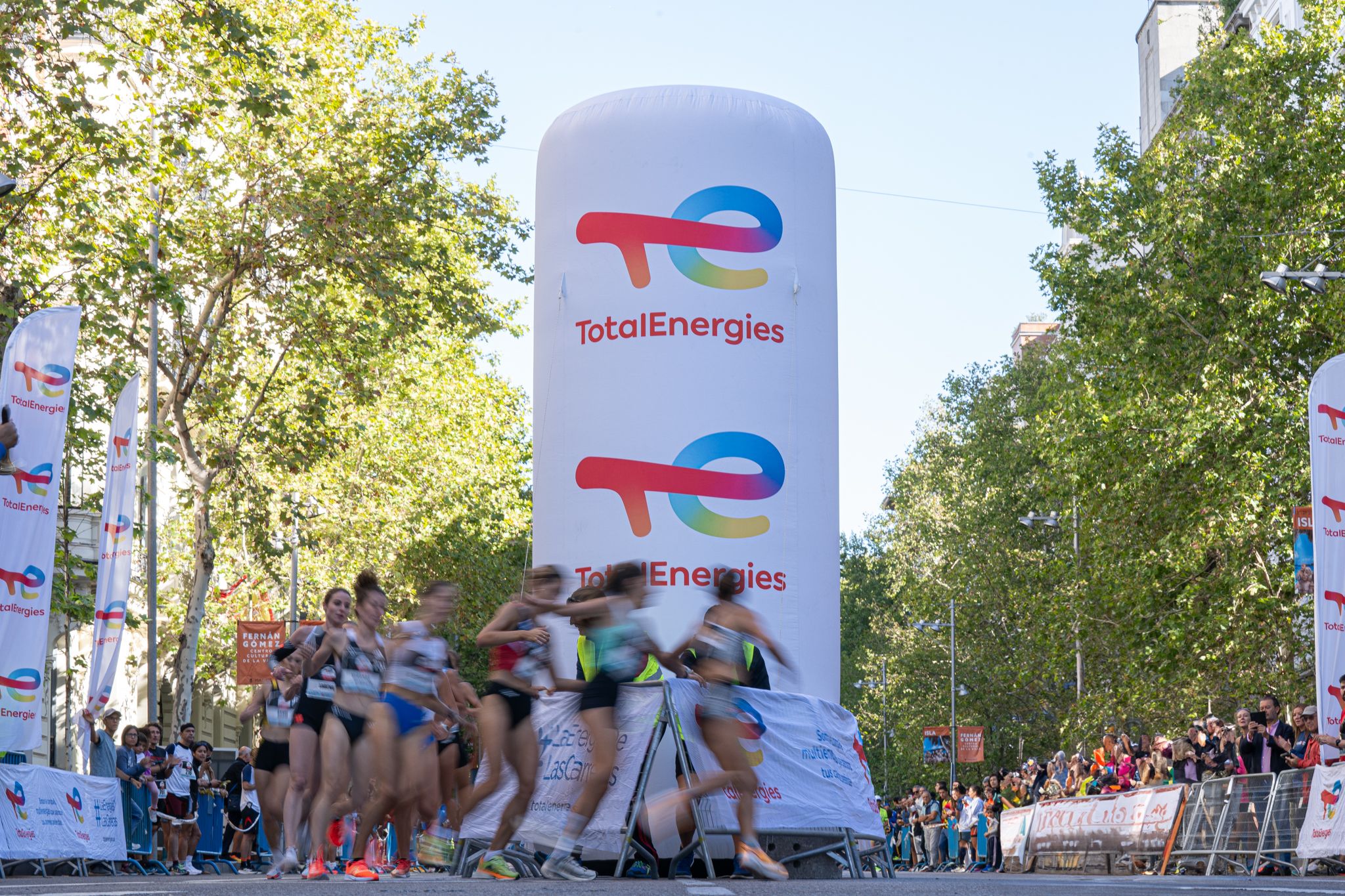 Las mejores imágenes de la TotalEnergies Milla de Madrid por Samshutter 44