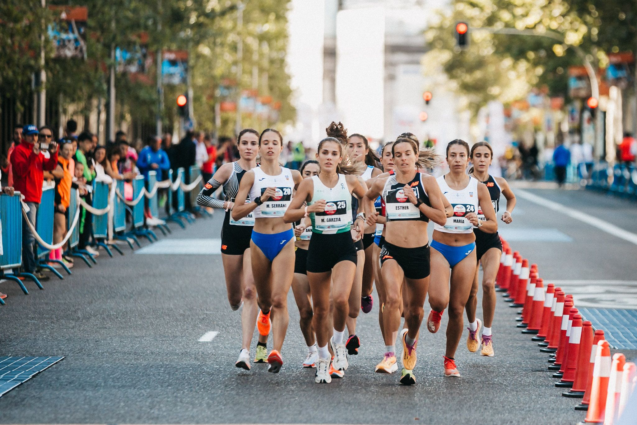 Las mejores fotos de la élite en la TotalEnergies Milla Internacional de Madrid 2023. (54)