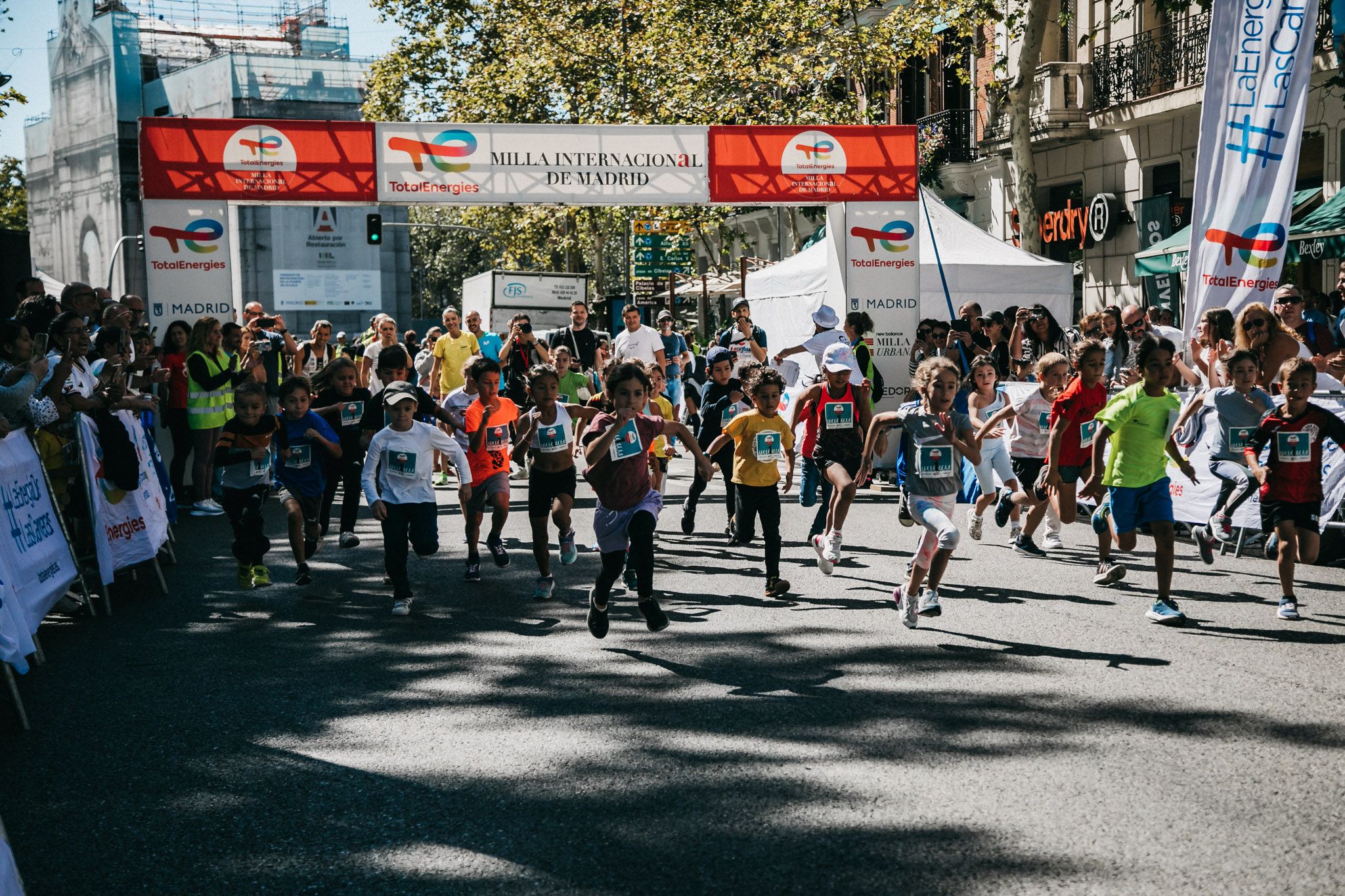 Las mejores fotos de las carreras infantiles en la TotalEnergies Milla Internacional de Madrid 2023. (60)