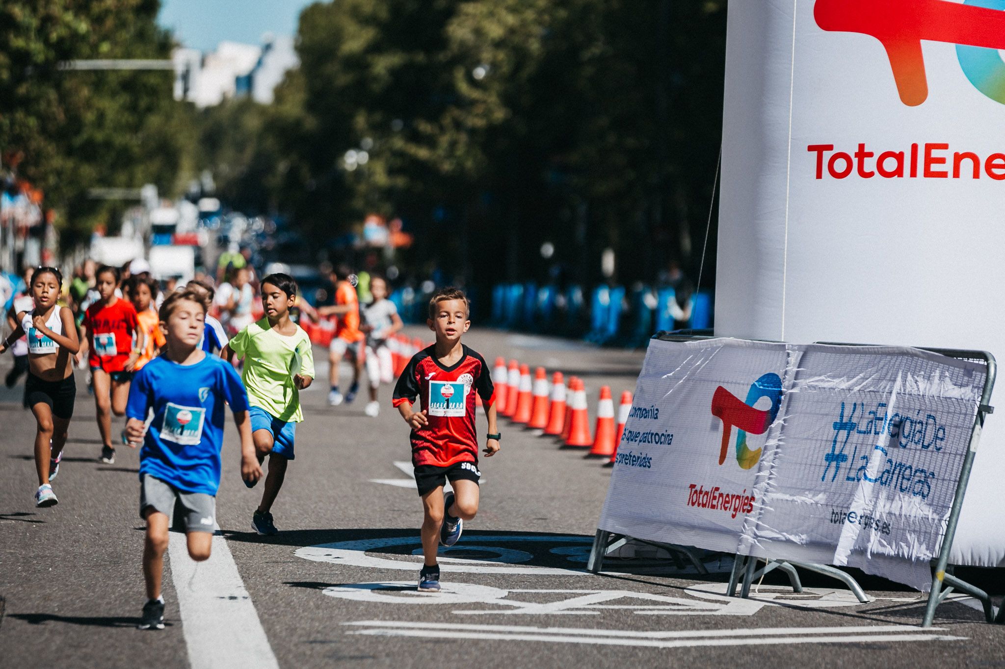 Las mejores fotos de las carreras infantiles en la TotalEnergies Milla Internacional de Madrid 2023. (62)