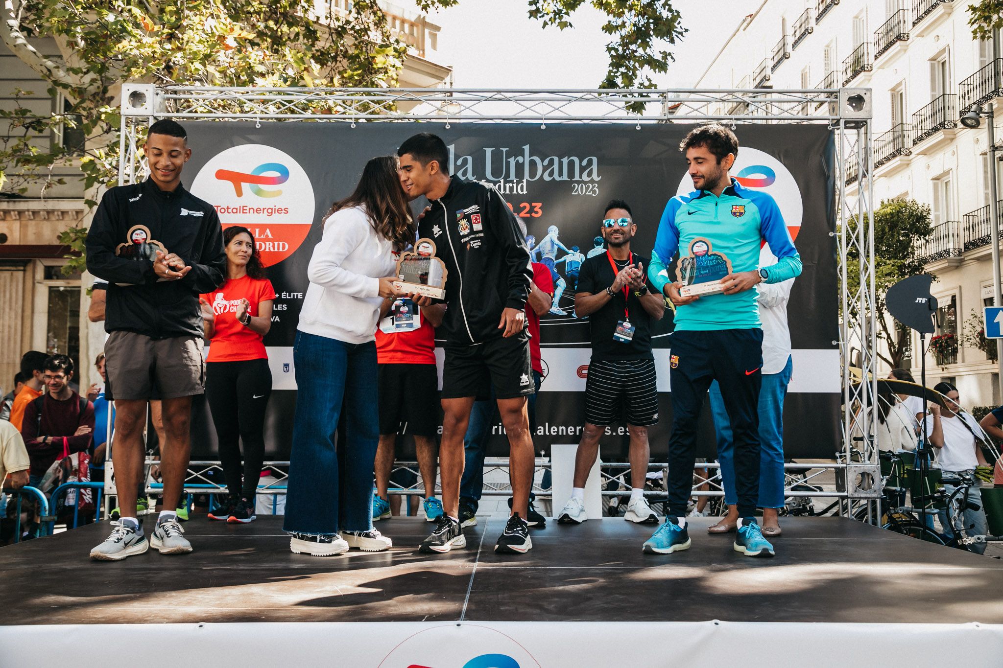 Las mejores fotos de la premiación en la TotalEnergies Milla Internacional de Madrid 2023. (37)