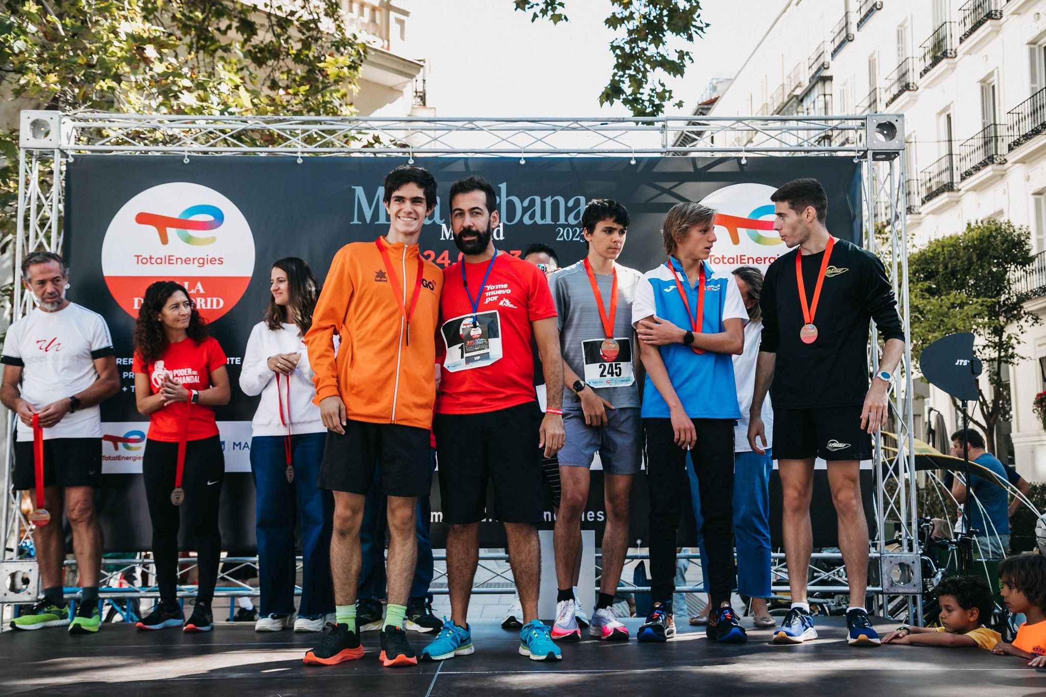 Las mejores fotos de la premiación en la TotalEnergies Milla Internacional de Madrid 2023. (67)