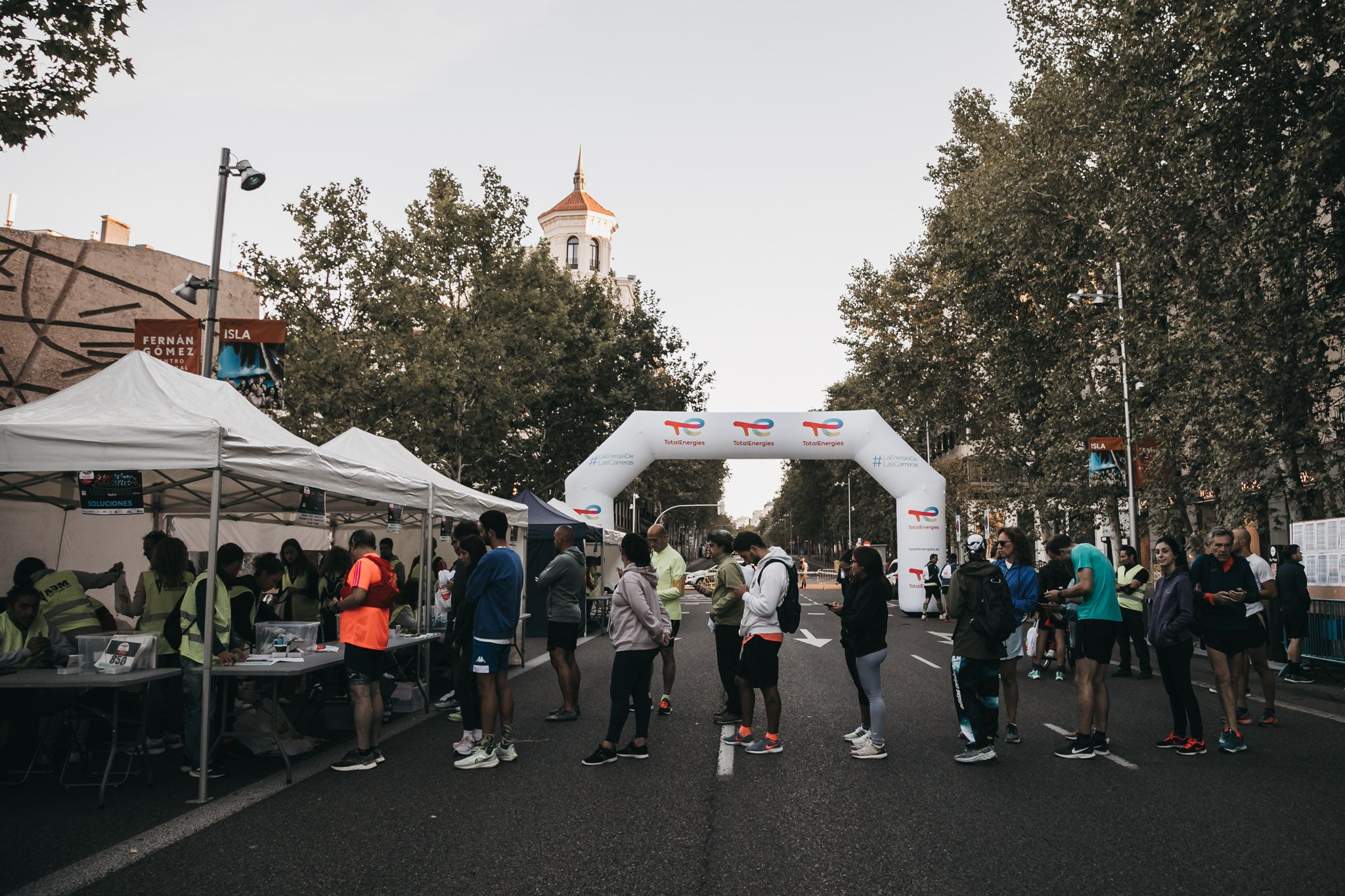 Las mejores fotos de las carreras populares en la TotalEnergies Milla Internacional de Madrid 2023. (1)