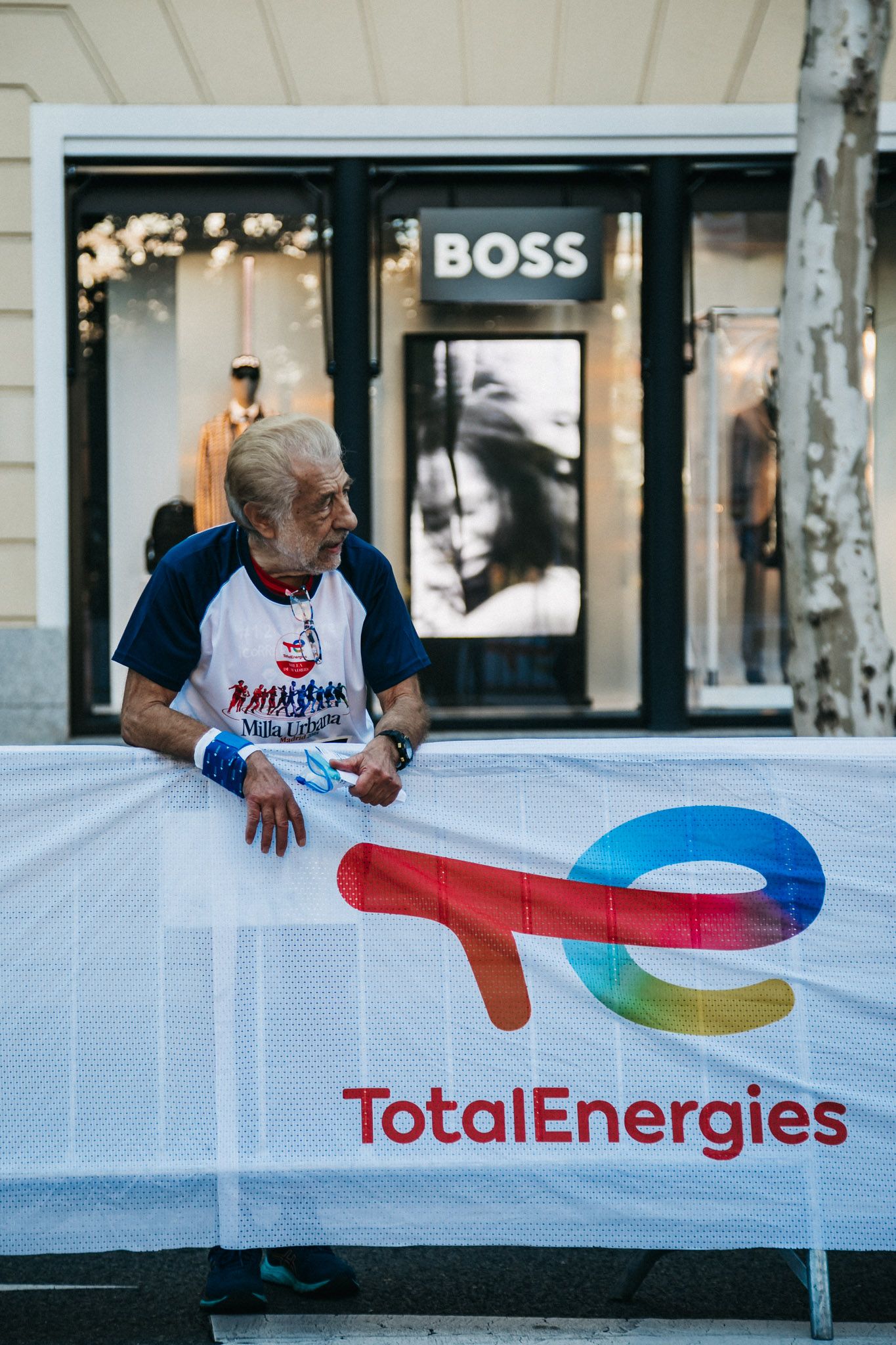 Las mejores fotos de las carreras populares en la TotalEnergies Milla Internacional de Madrid 2023. (51)